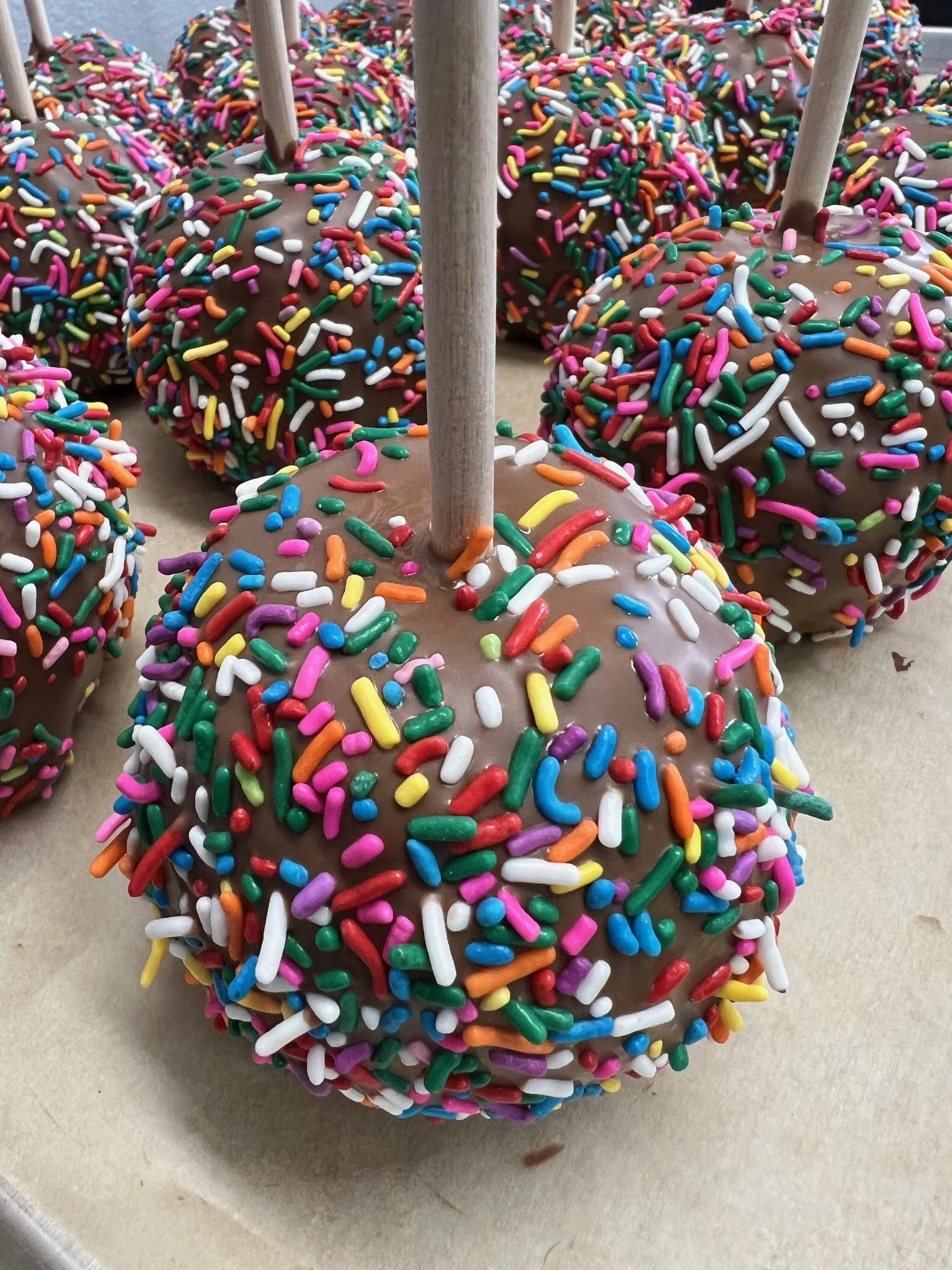 Sprinkle Apple (other color sprinkles available)