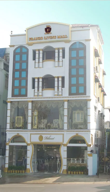 franzo showroom.jpg