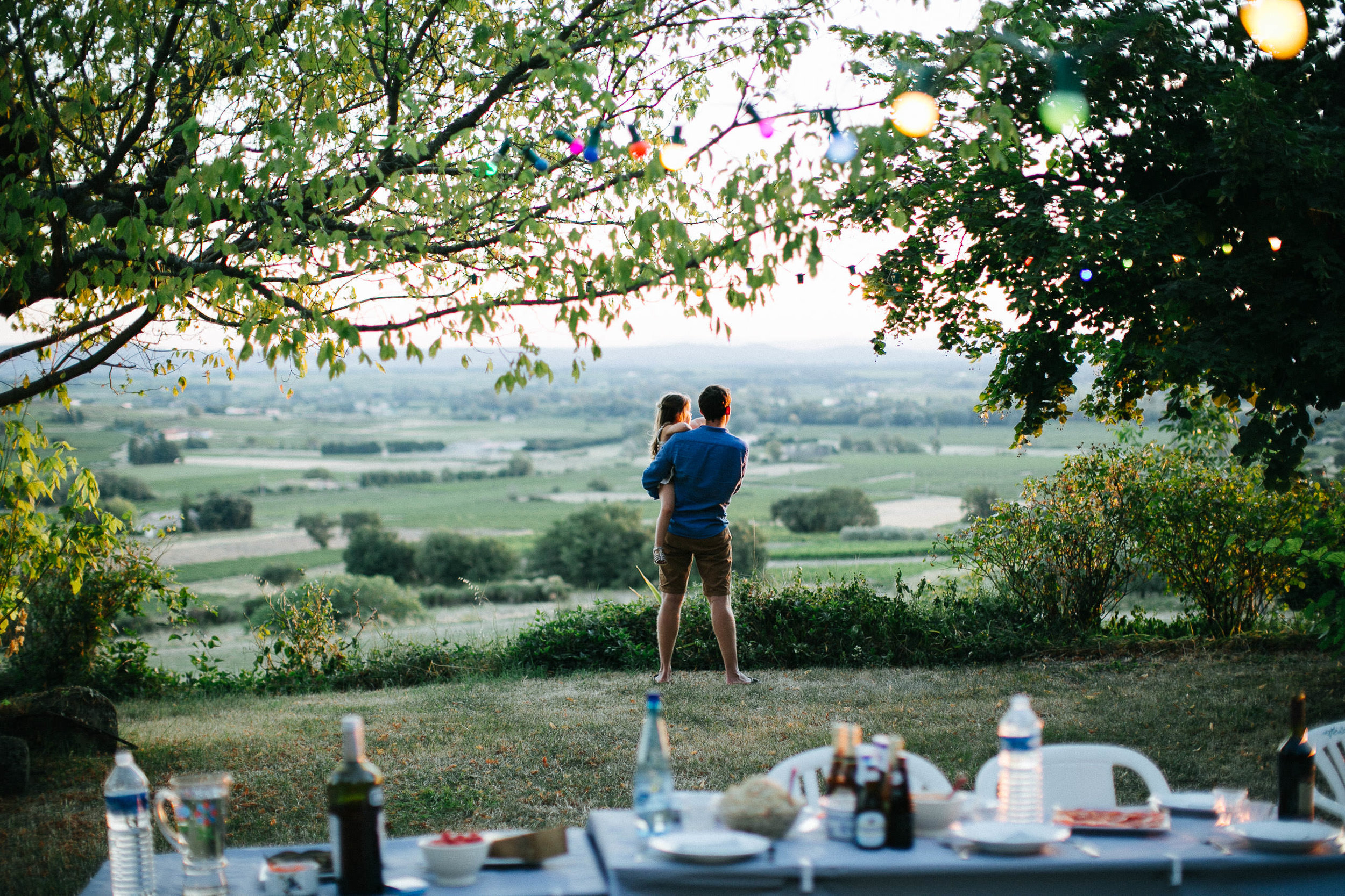 Photographe-Baptême-Boutique-du-Village-Le-Clair-de-la-Plume-Grignan-Paroisse-de-Valréas-00003.jpg