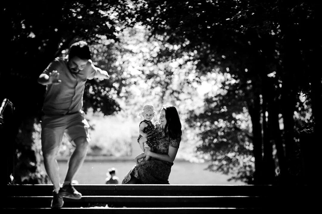 When the sun comes shining through to make those rainbows in my mind 
When I think of you some time 
I want to spend some time with you

#familysession #familyunposed #warsawphotographer #sesjerodzinnewarszawa #fotografwarszawa #lifestylephotography 