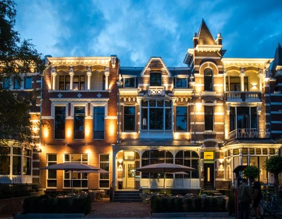 blue2hotel-blue-restaurant.jpg