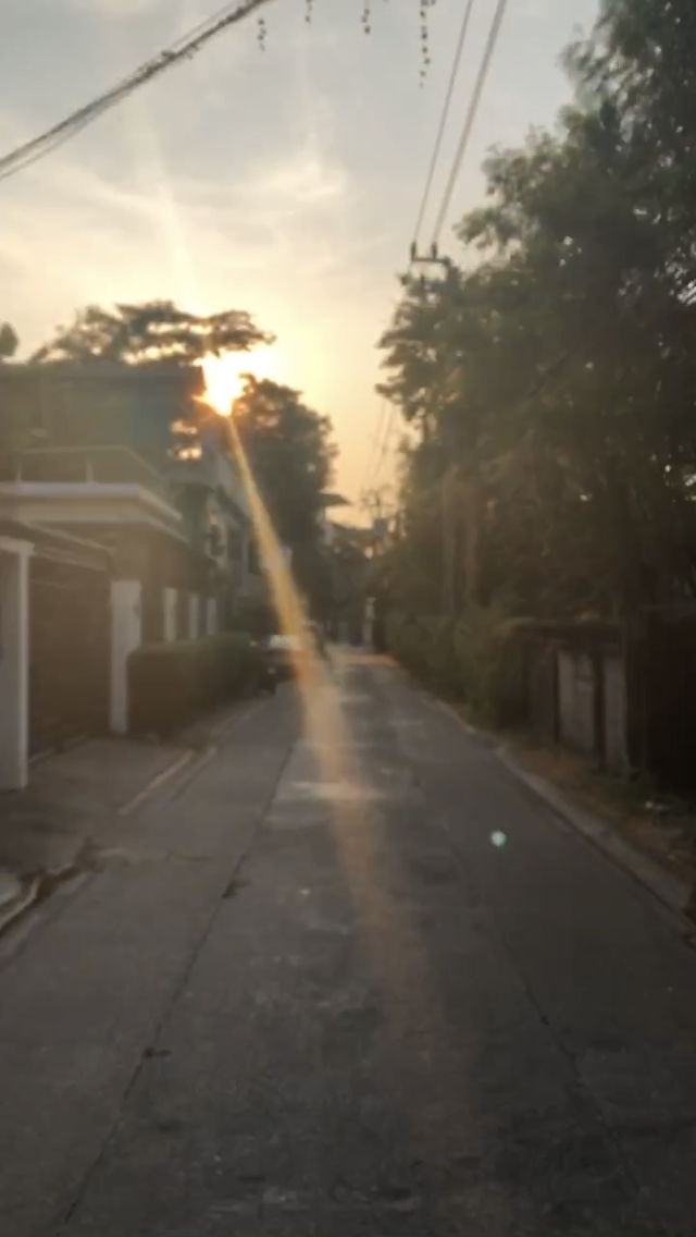 バンコク２日目 ビザランという言葉を学ぶ Sakumag