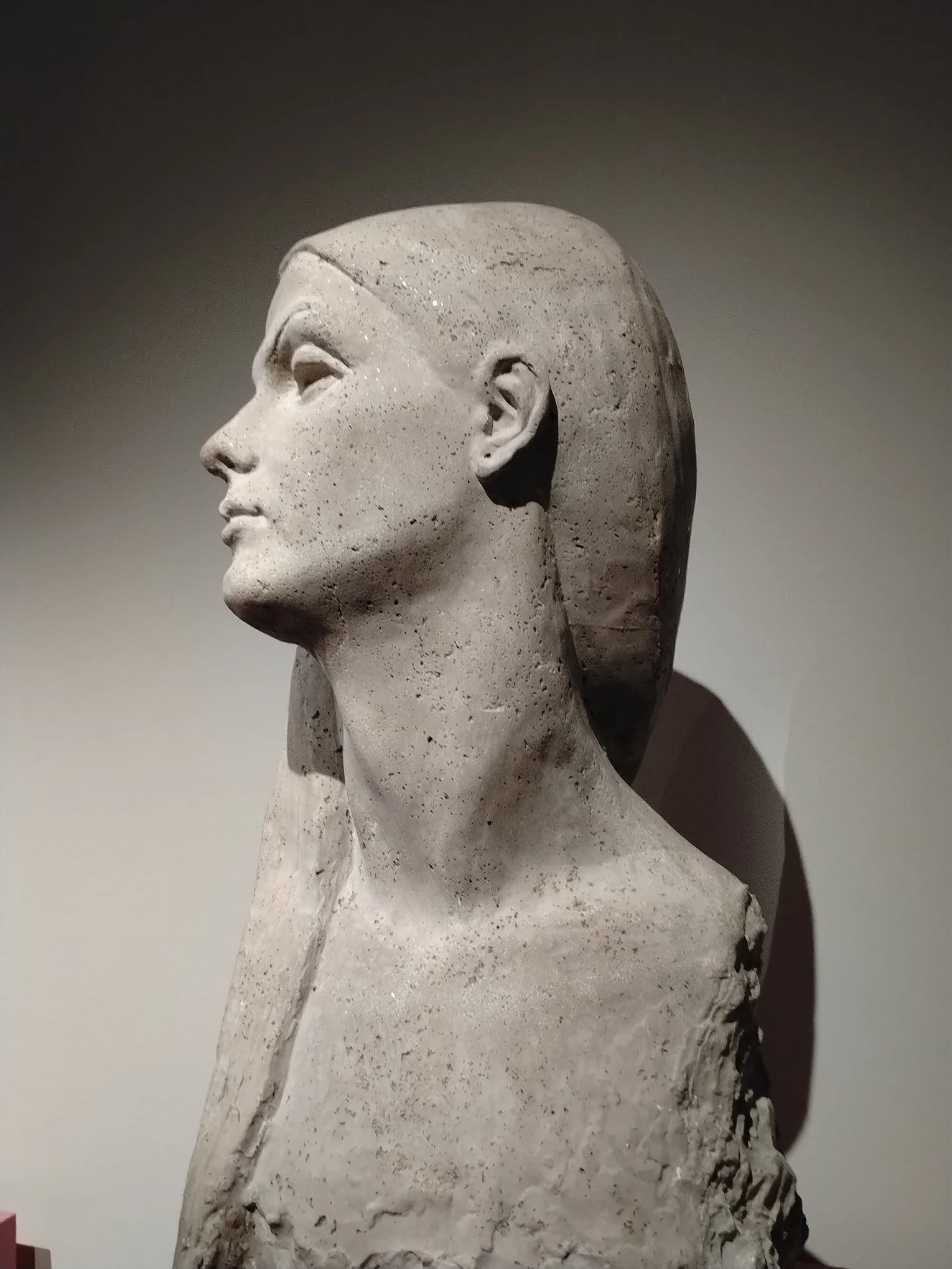 Au Musée Sainte-Croix à Poitiers, la rétrospective Sarah Lipska consacre la réhabilitation d'une figure majeure de l'avant-garde