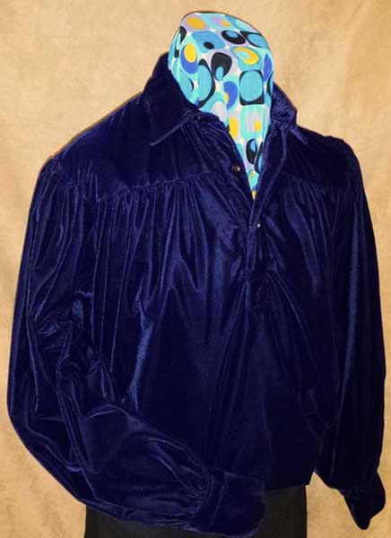 pull_over_blue_velvet.jpeg