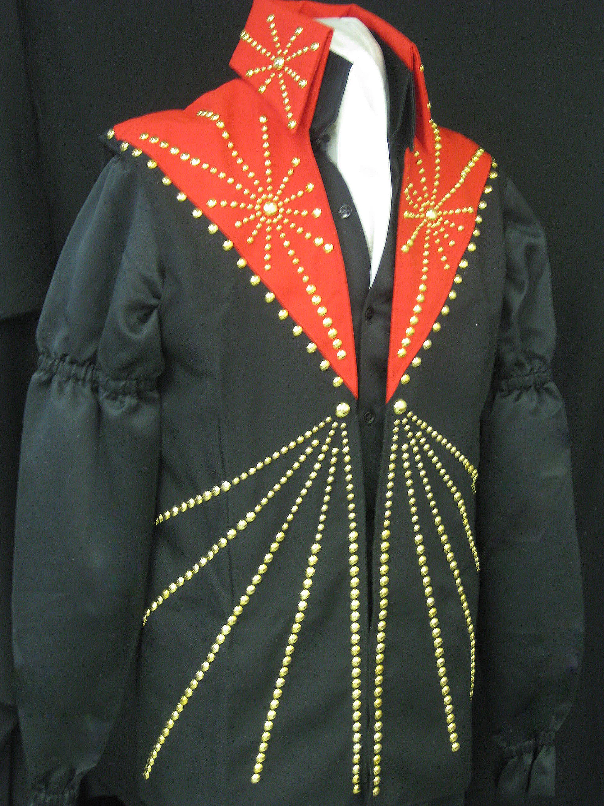 Cisco Kid Vest Black w Red 2.JPG