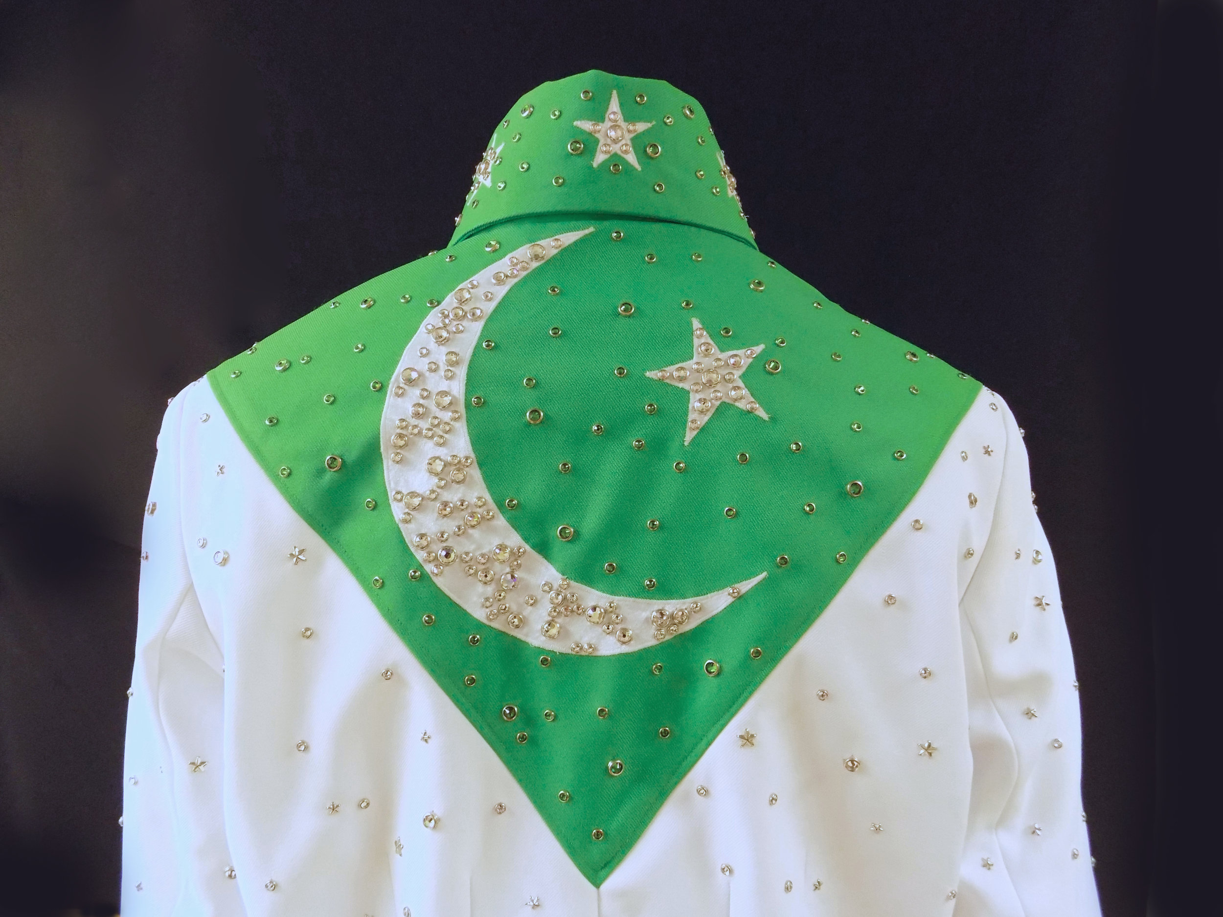 Muj Green and White Back.jpg