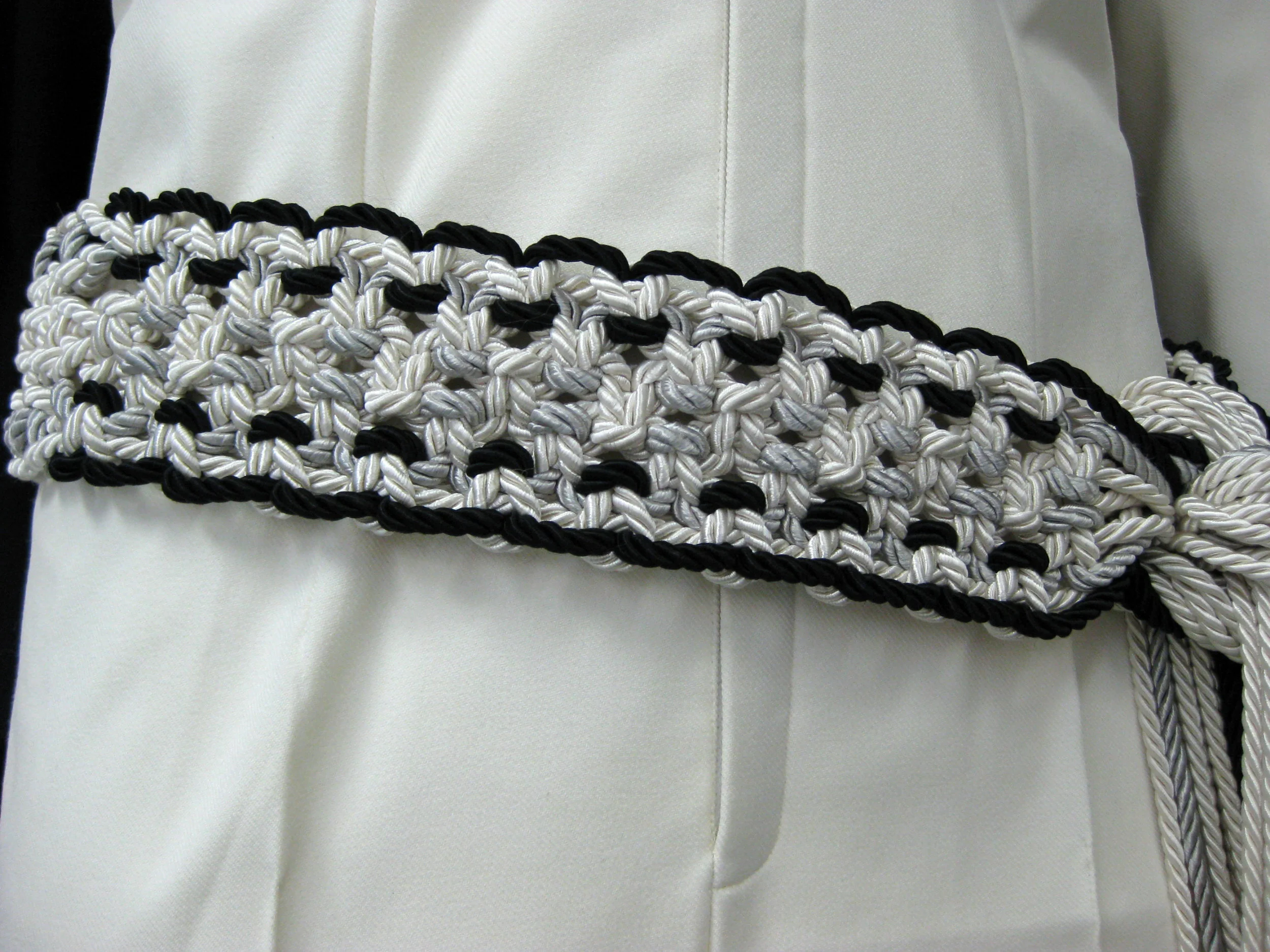 Sleek Tapestry Belt Waist.JPG