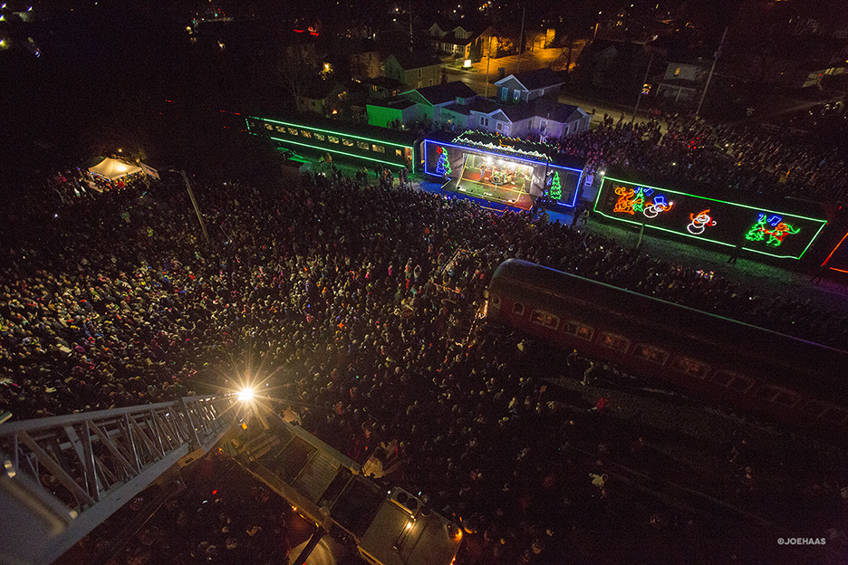 HolidayTrain.png