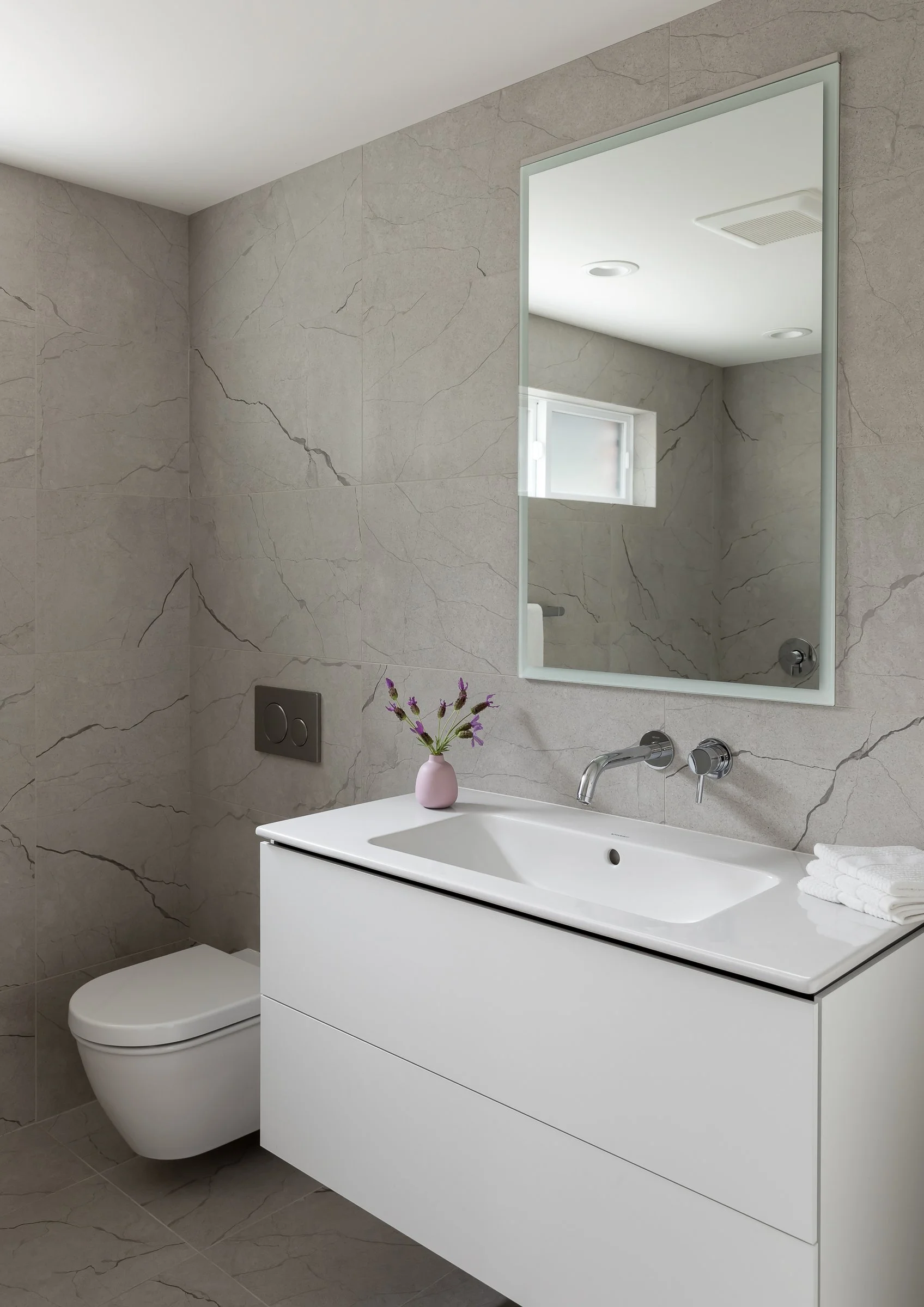 Function and Light - Bathroom