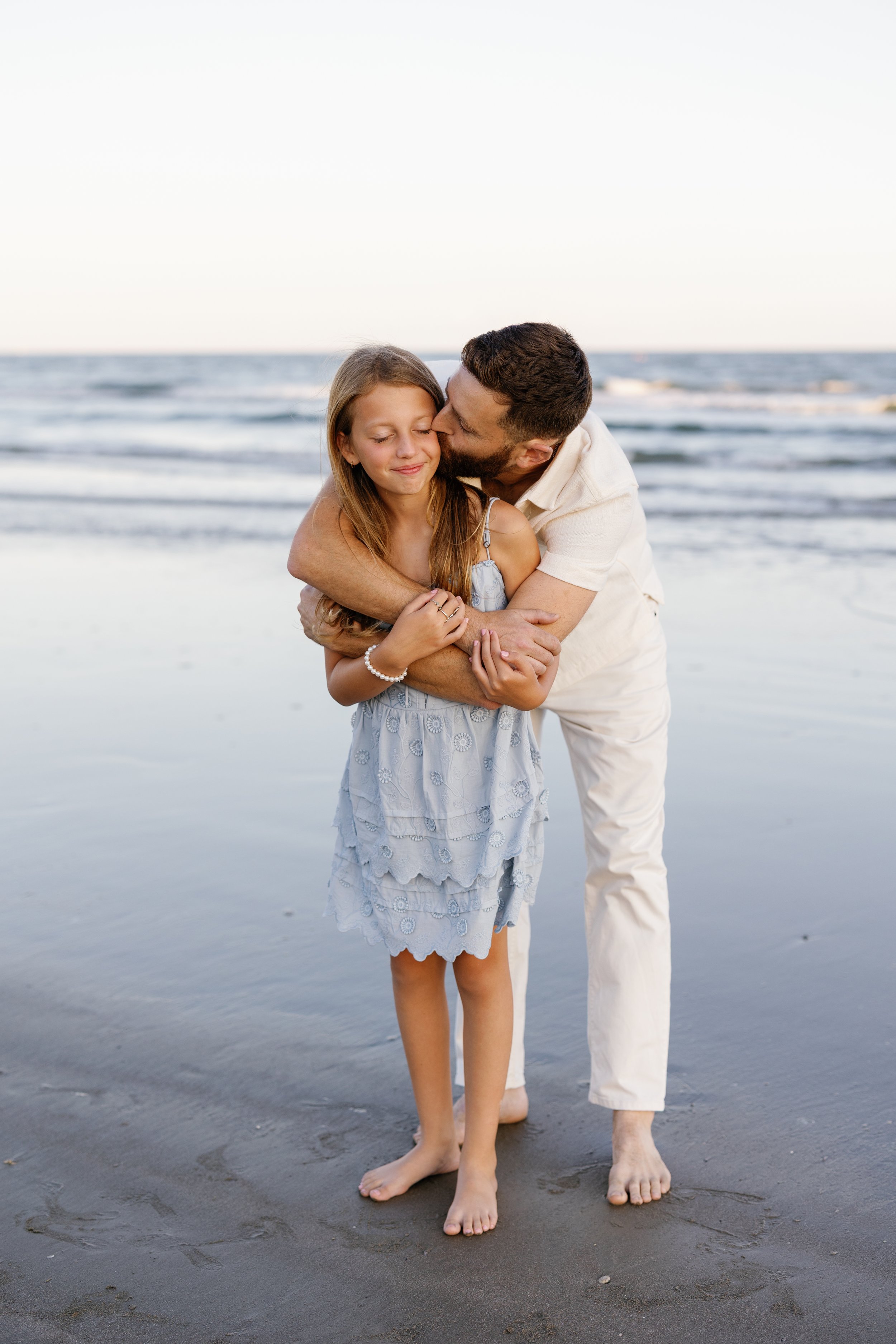 galveston-beach-family-photographer-sunset-session-vacation-kimberly-brooke021.jpg