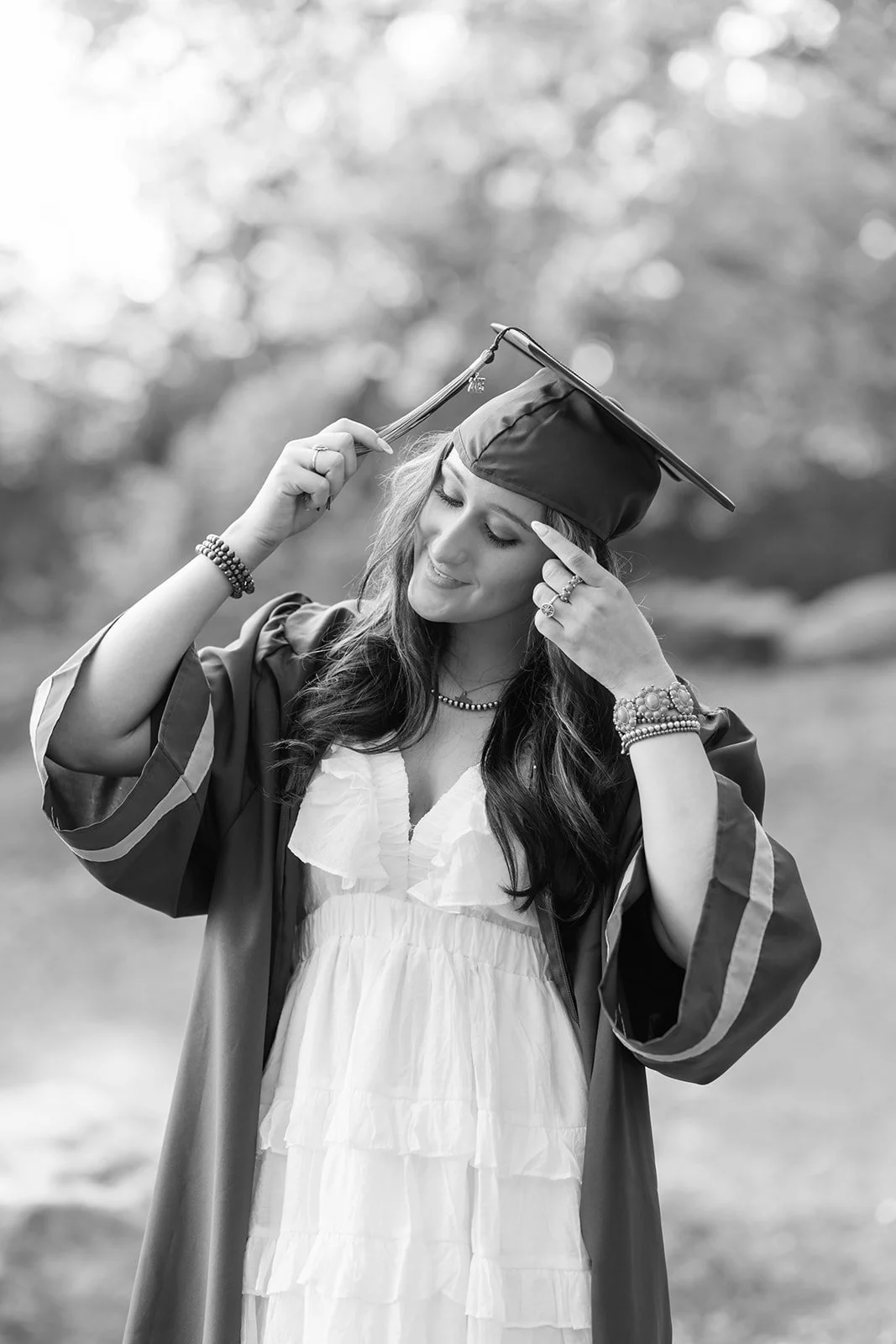 houston-senior-portrait-photographer-best-kimberly-brooke-photographic-graduation-cap-gown.jpg