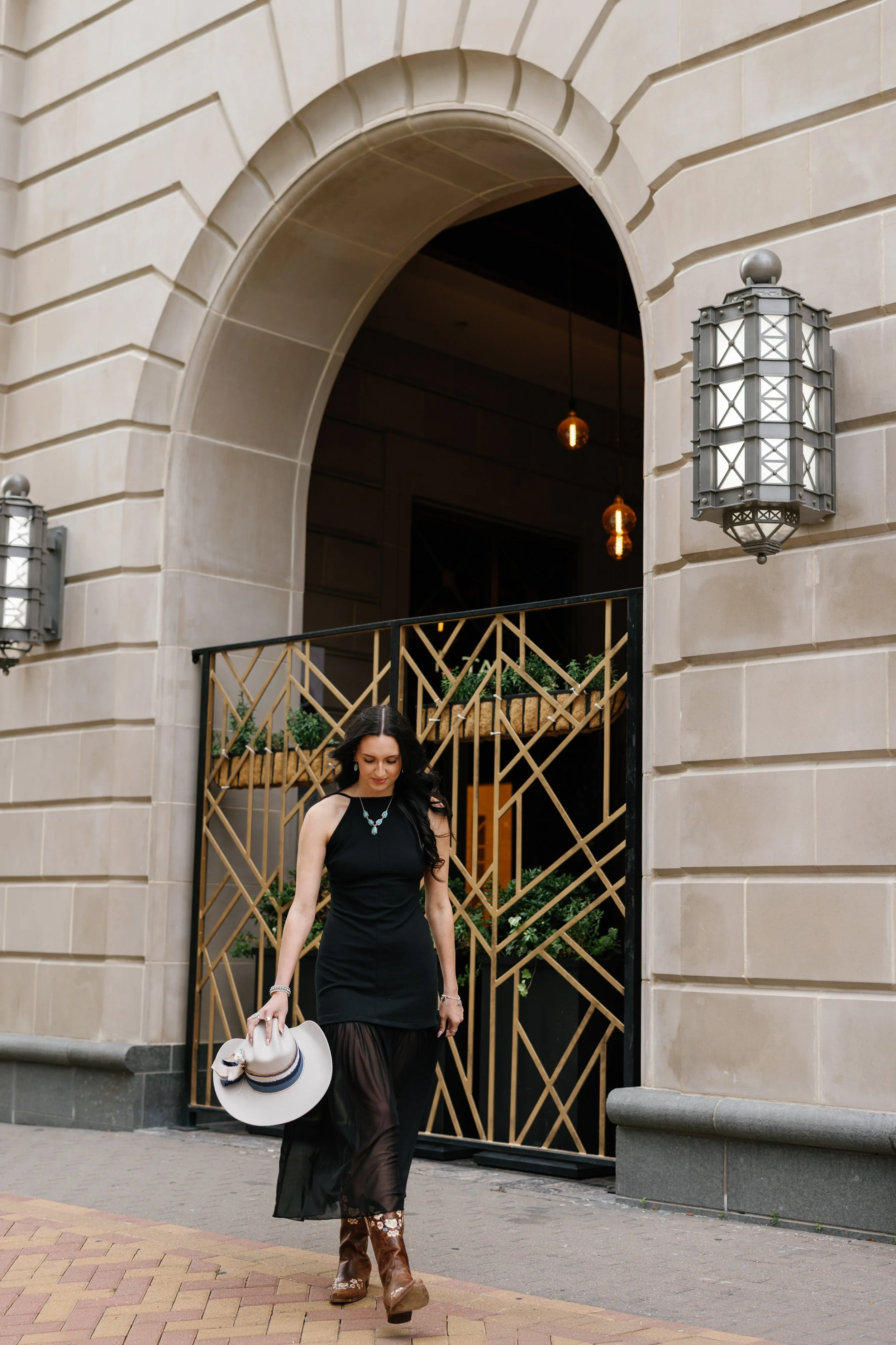 houston-senior-portraits-downtown-big-city-kbp.jpg