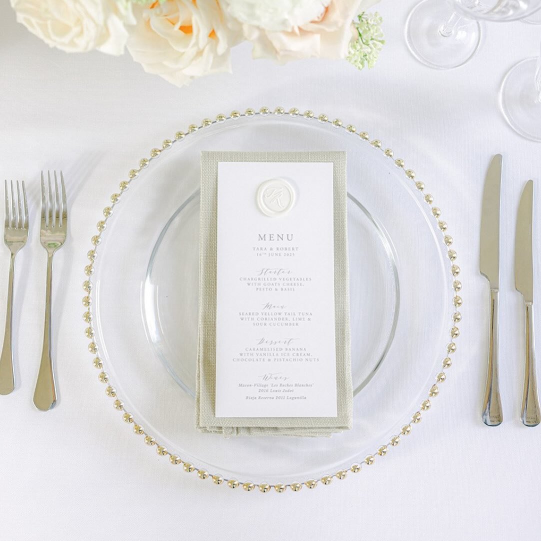 Our gold beaded charger plates are perfect for gold or silver cutlery. How fab do they look here with our neural wheat napkins and silver cutlery . Absolutely love this look. Photo by @aureliabrandphotography