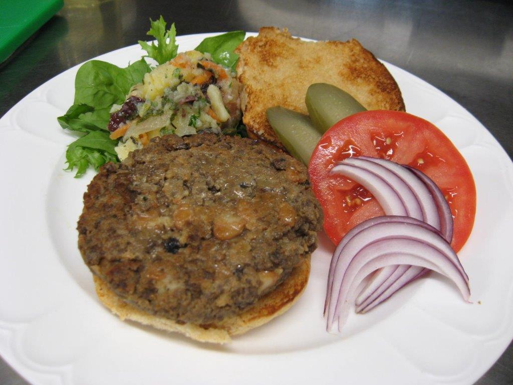 Salisbury Pinto Bean Burger_8304.jpg