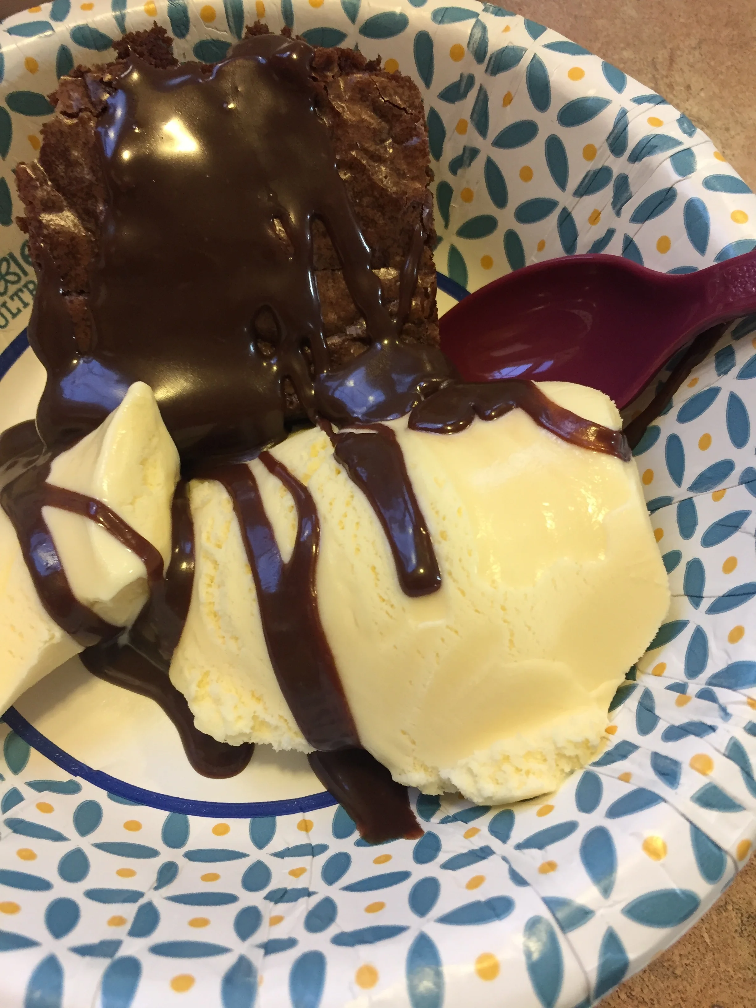 Best and Easiest Fudge Sauce