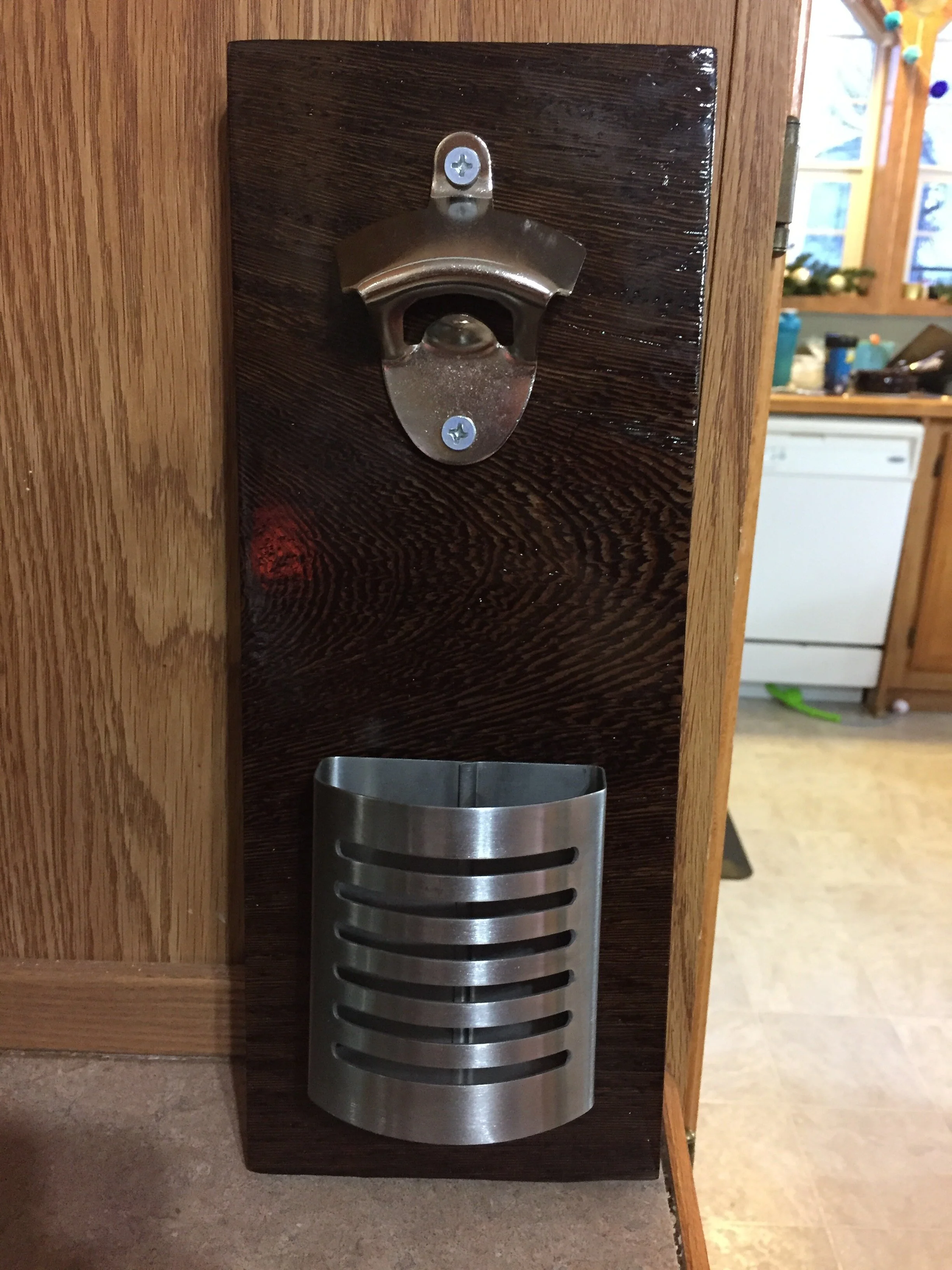 9. Beer Bottle Opener with catcher