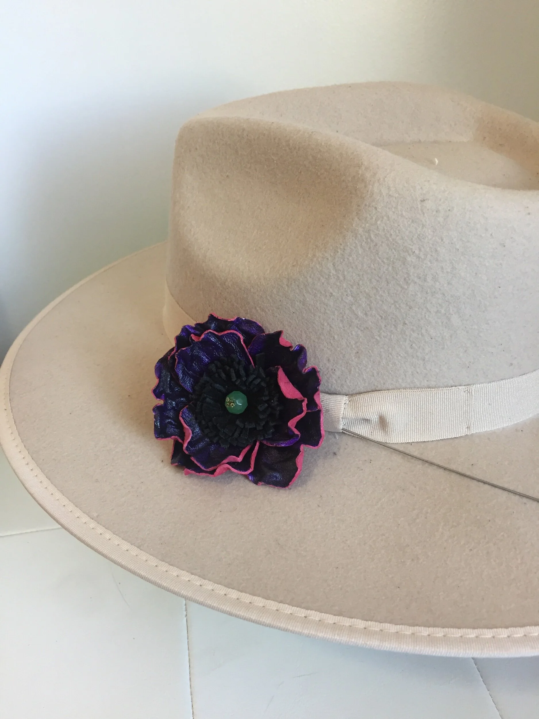 65C19C68-88B4-4EF6-807B-821E222978B9