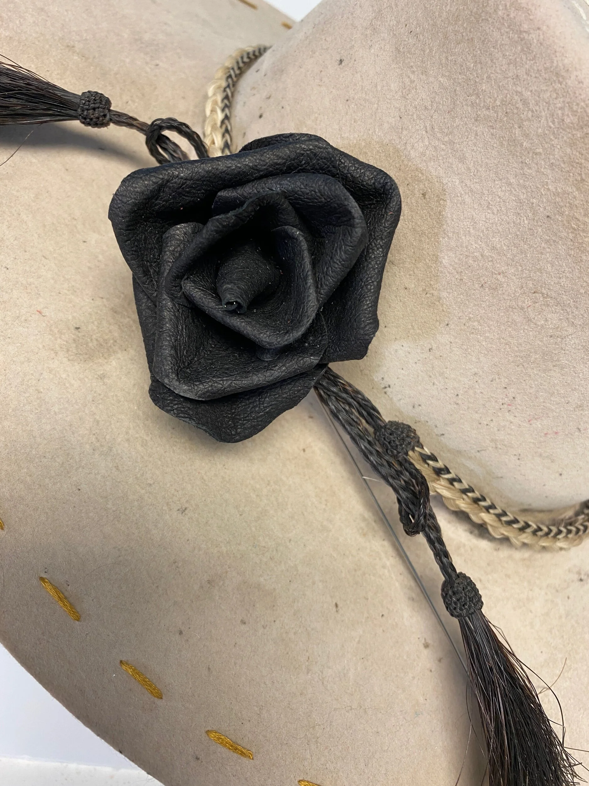 0FBA2733-DCA4-4303-97DD-419F6EA18179