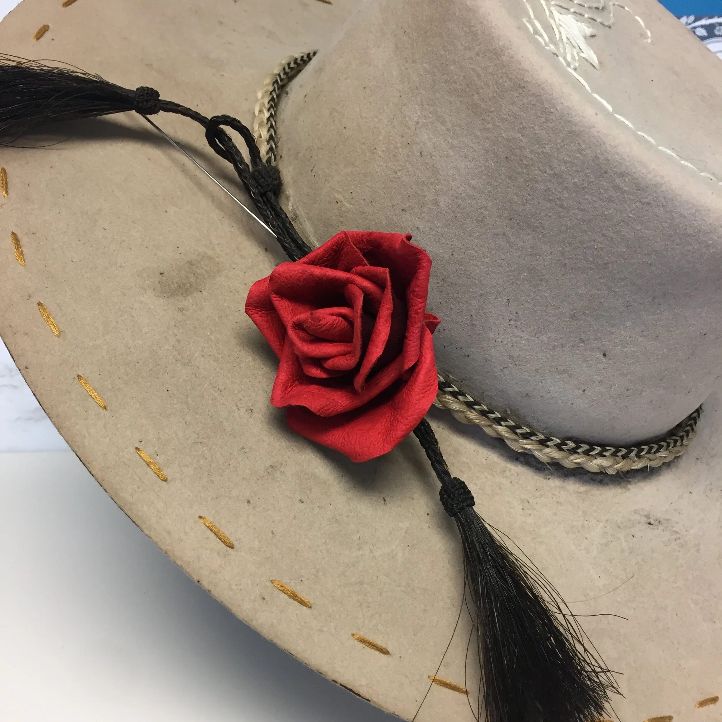 8FB714E6-ABE6-49EA-A9FD-9F7EBD101287