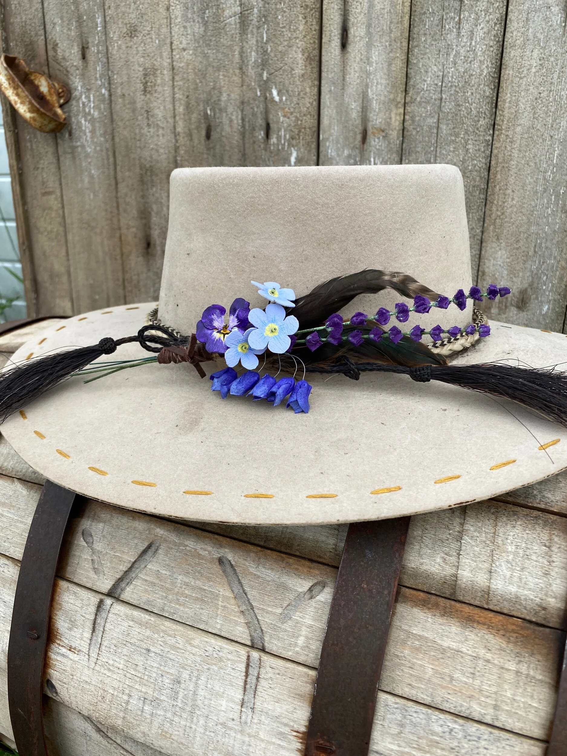 DD90B8F9-3DBB-442F-ADB7-CA06753CC854