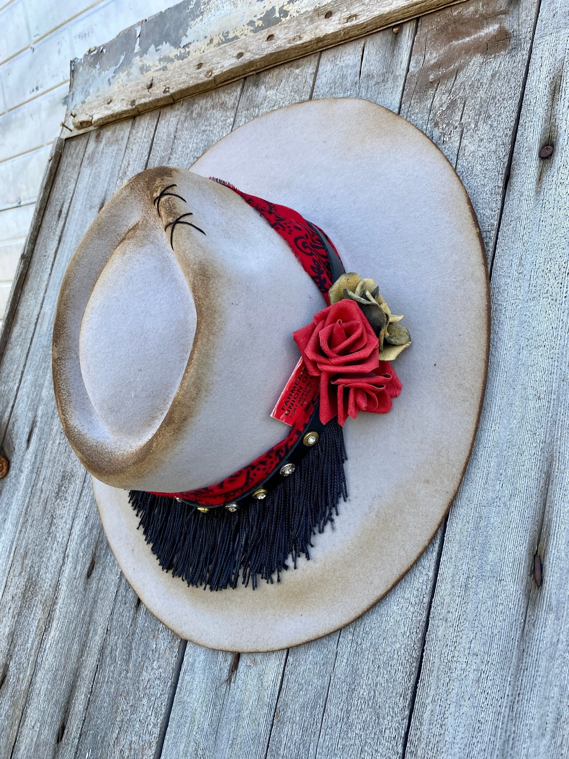 A7EED853-BFC7-4FCD-8B53-D33CF8BBA80B