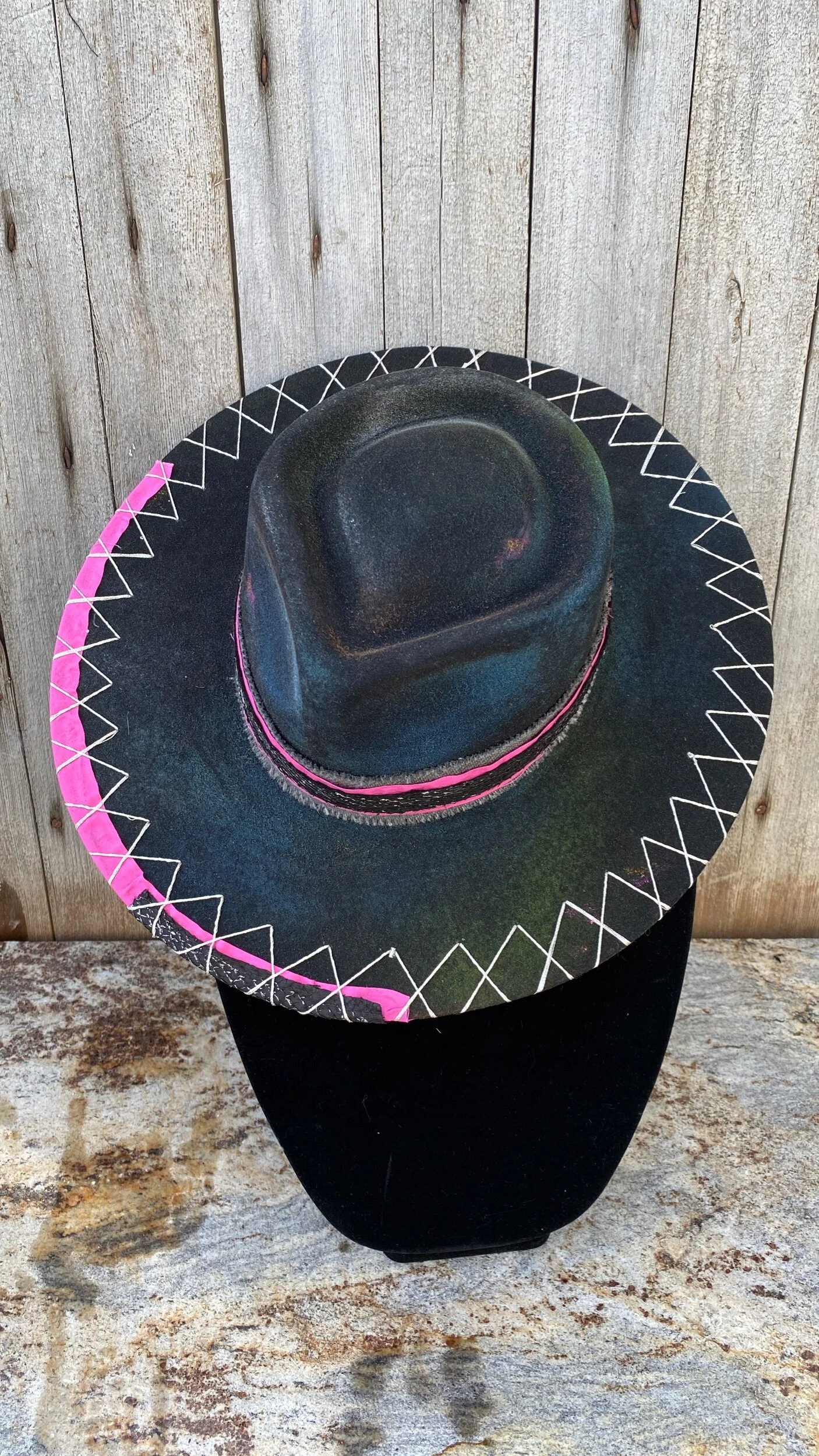 79D78782-47F1-4789-B41A-C178F59DBCBE