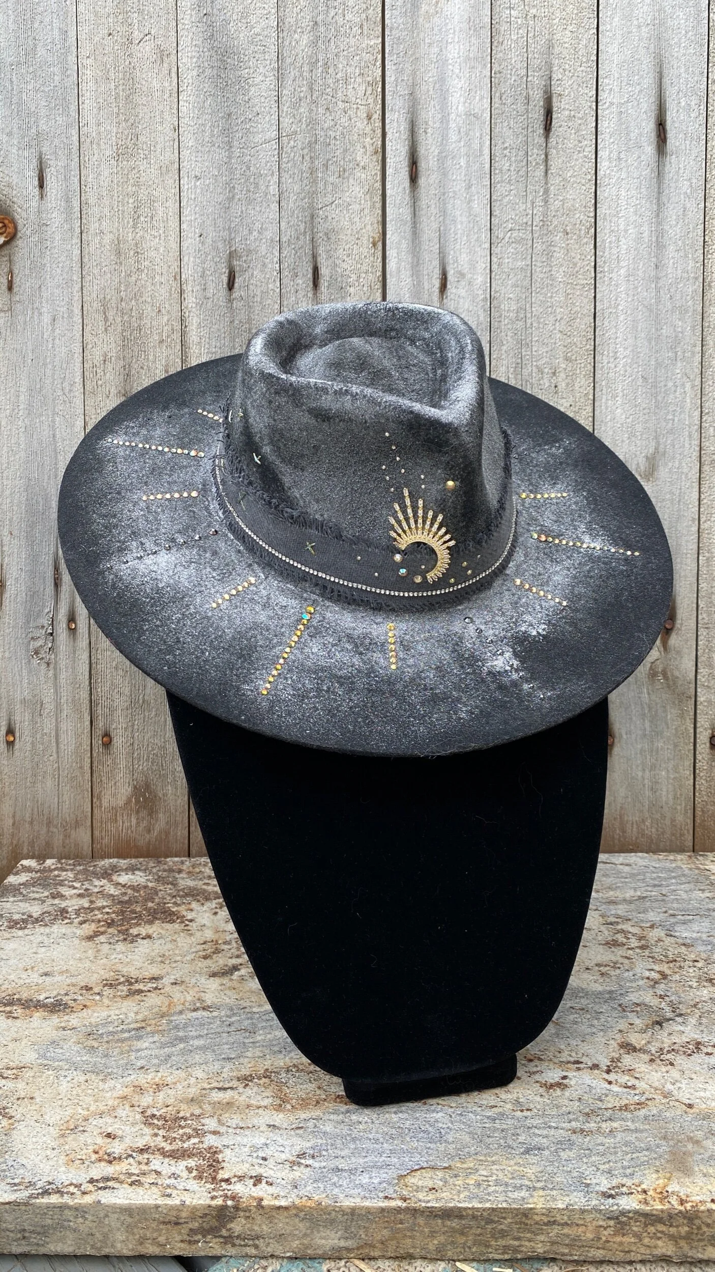 1B07EF9C-2F26-482E-852E-2B26F8FA482F