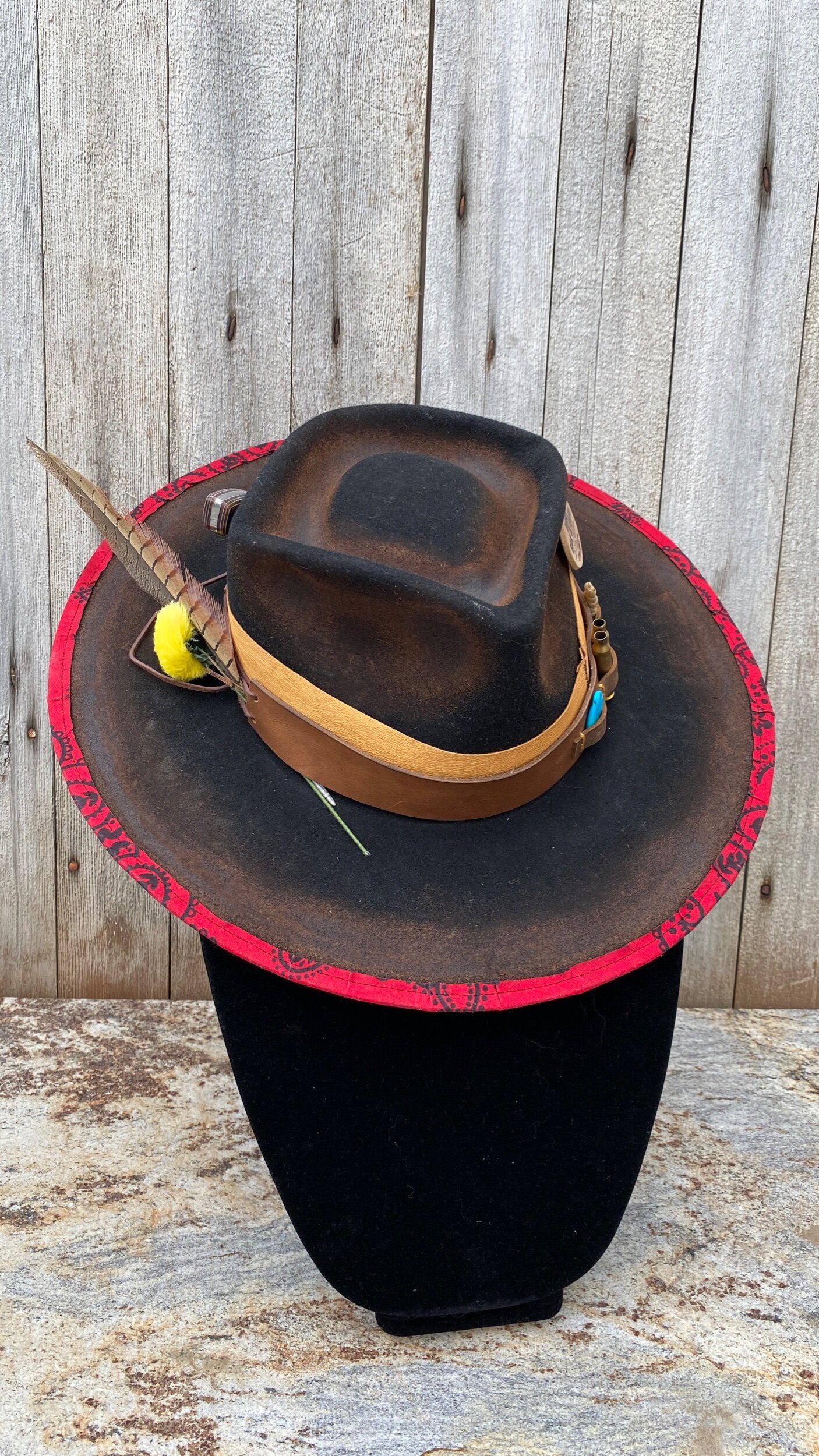 A3E2A50E-0C45-4665-AAF7-0257D7D84A56