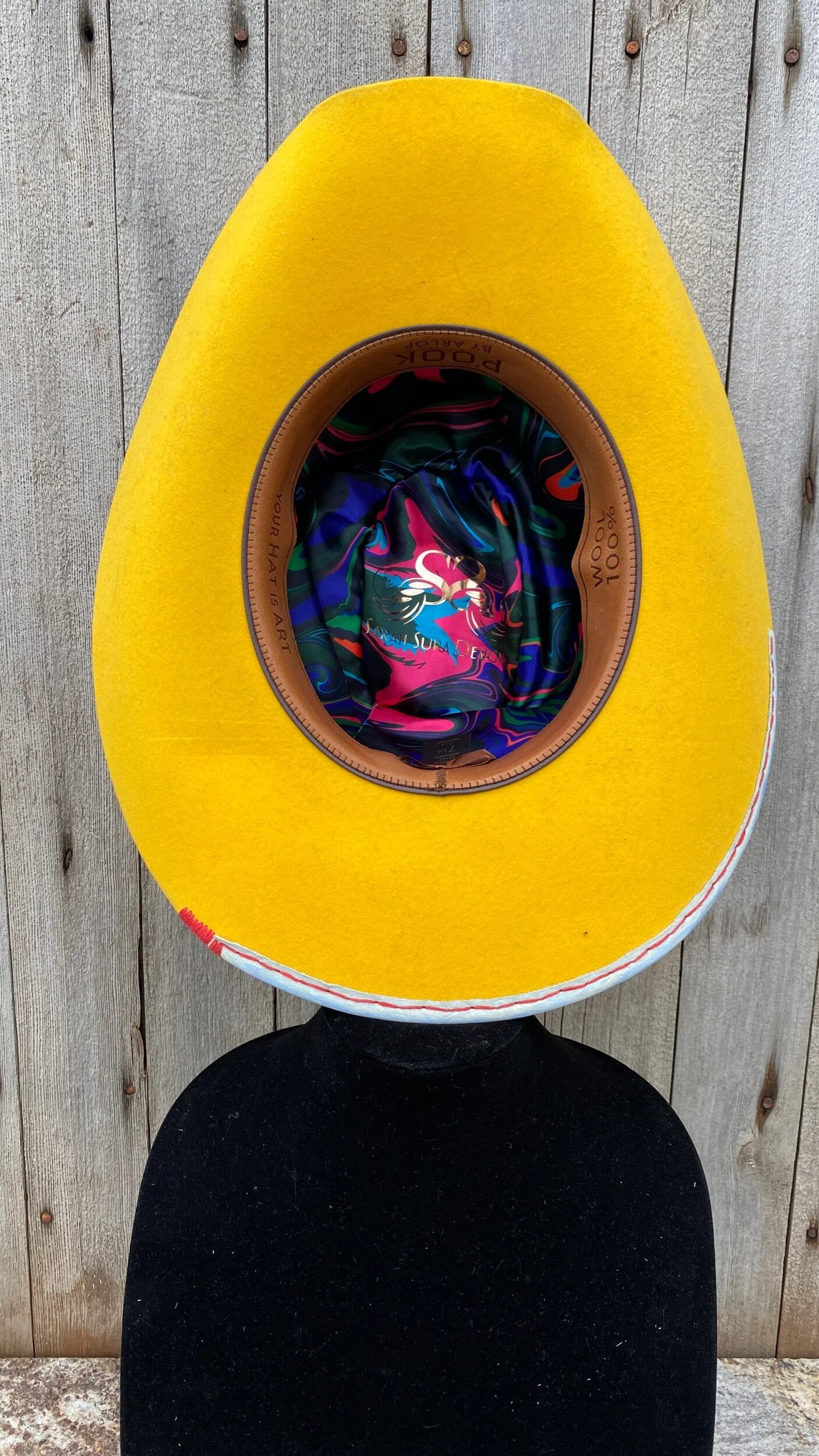 180CC457-C189-4616-8B0C-1E923464AC80