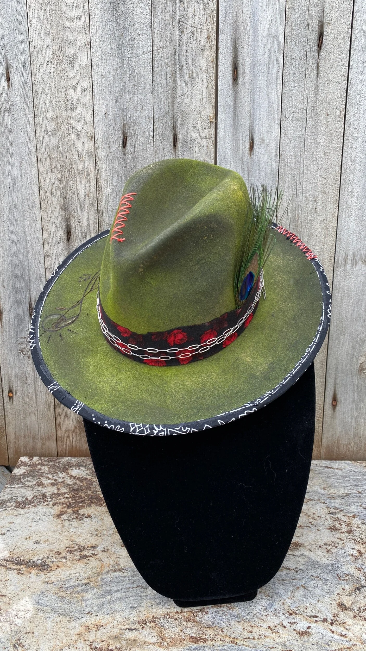 84E3815A-DDCA-459A-9A66-206C887BE58D