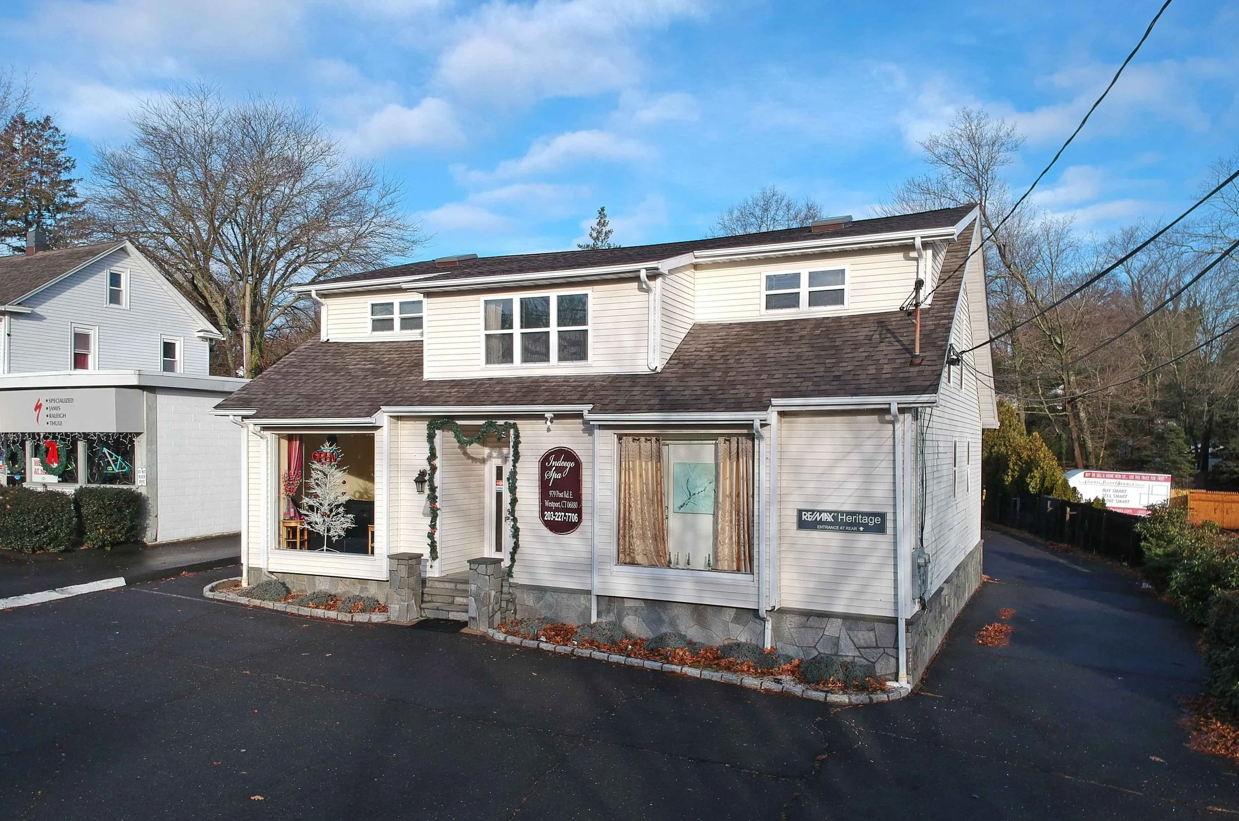 979 Post Road East Westport.jpg
