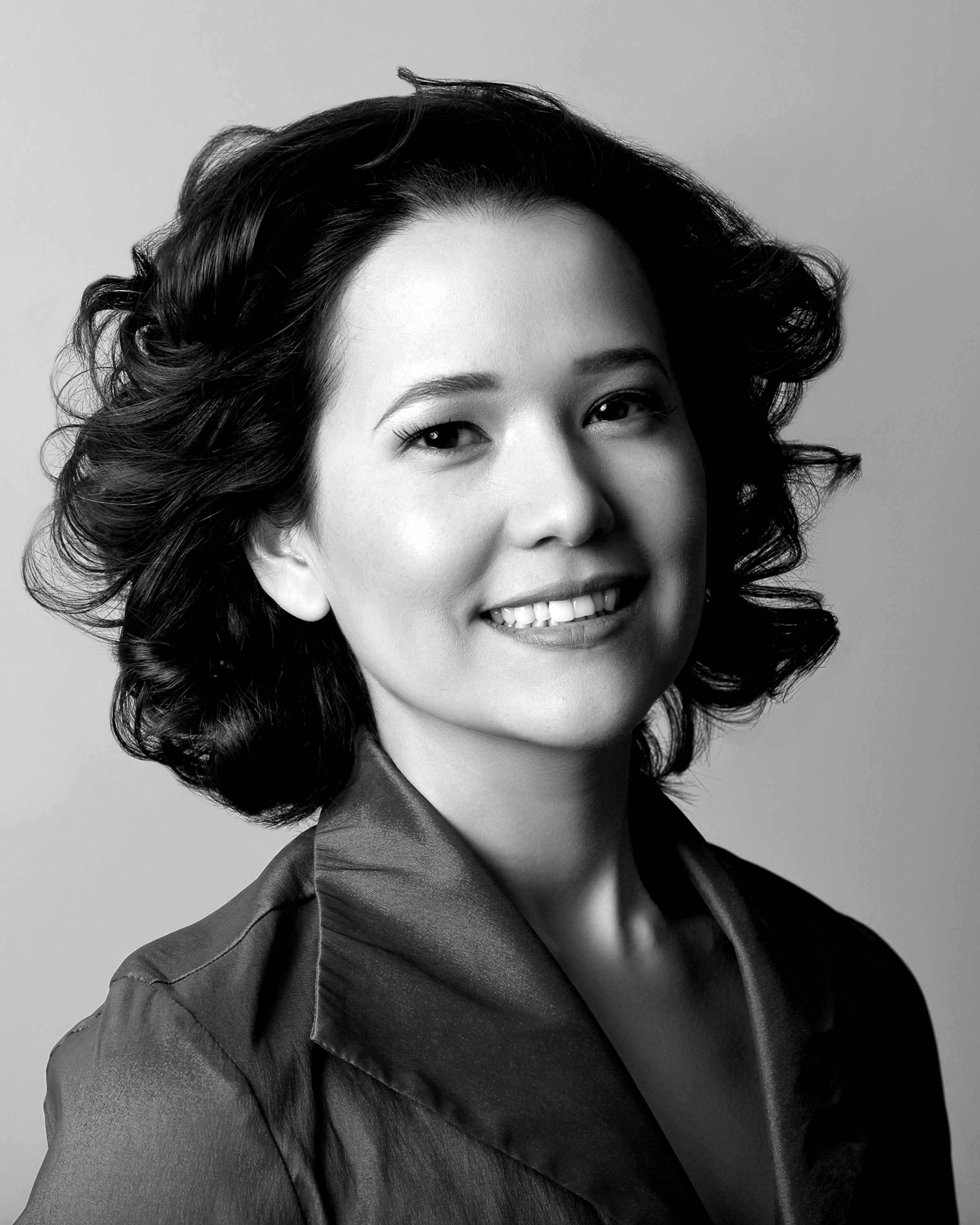 marisabw8x10.jpg