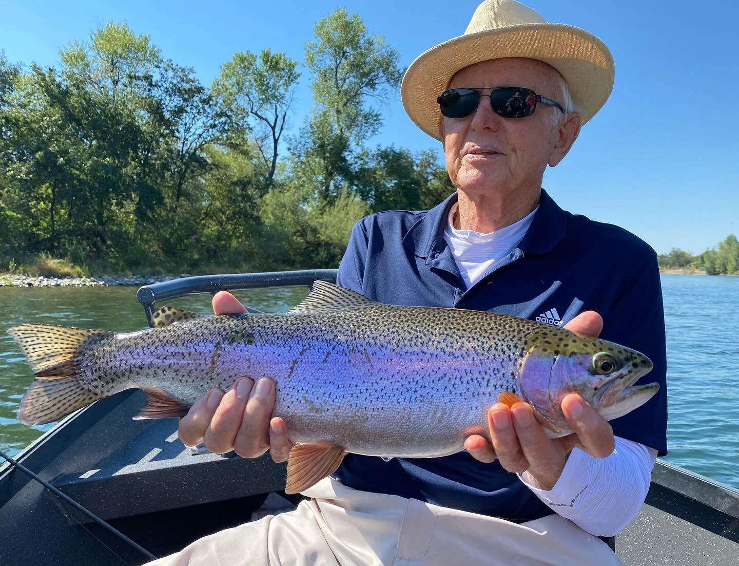 #jtfishingredding still putting lots of wild rainbow&rsquo;s in the net on the Sacramento River!
@jeffgoodwinfishingteam  @pautzke_bait @bradskillerfishinggear #fishingaddict #sacramentoriver #northerncalifornia #reddingcalifornia #visitredding #trou