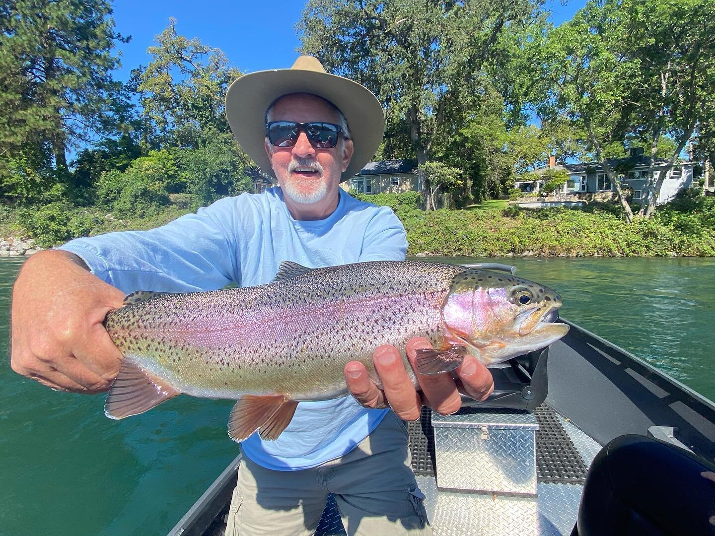 #jtfishingredding I had a nice break from fishing to spend time with family, but it was sure nice to get back on the river. The Sacramento River trout welcomed us back with lots of action all day long! Sure are lucky to have such a beautiful river to