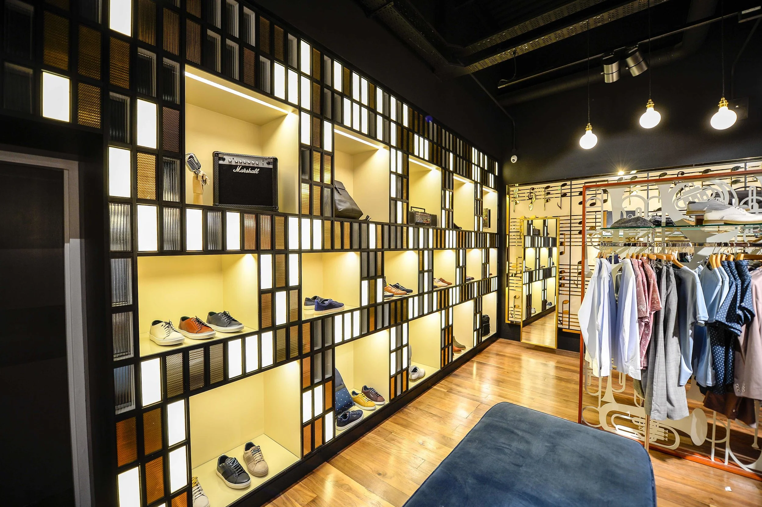 Meadowhall - Ted Baker - 6.jpg
