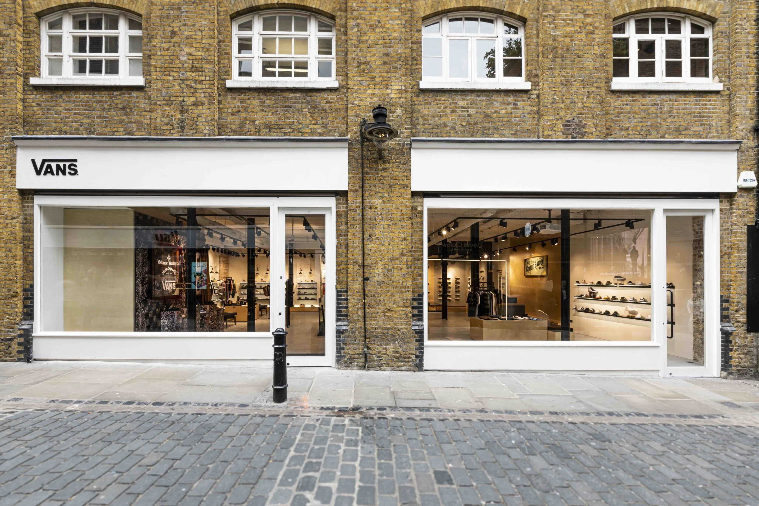 Vans - The Mercers' Company 2.jpg