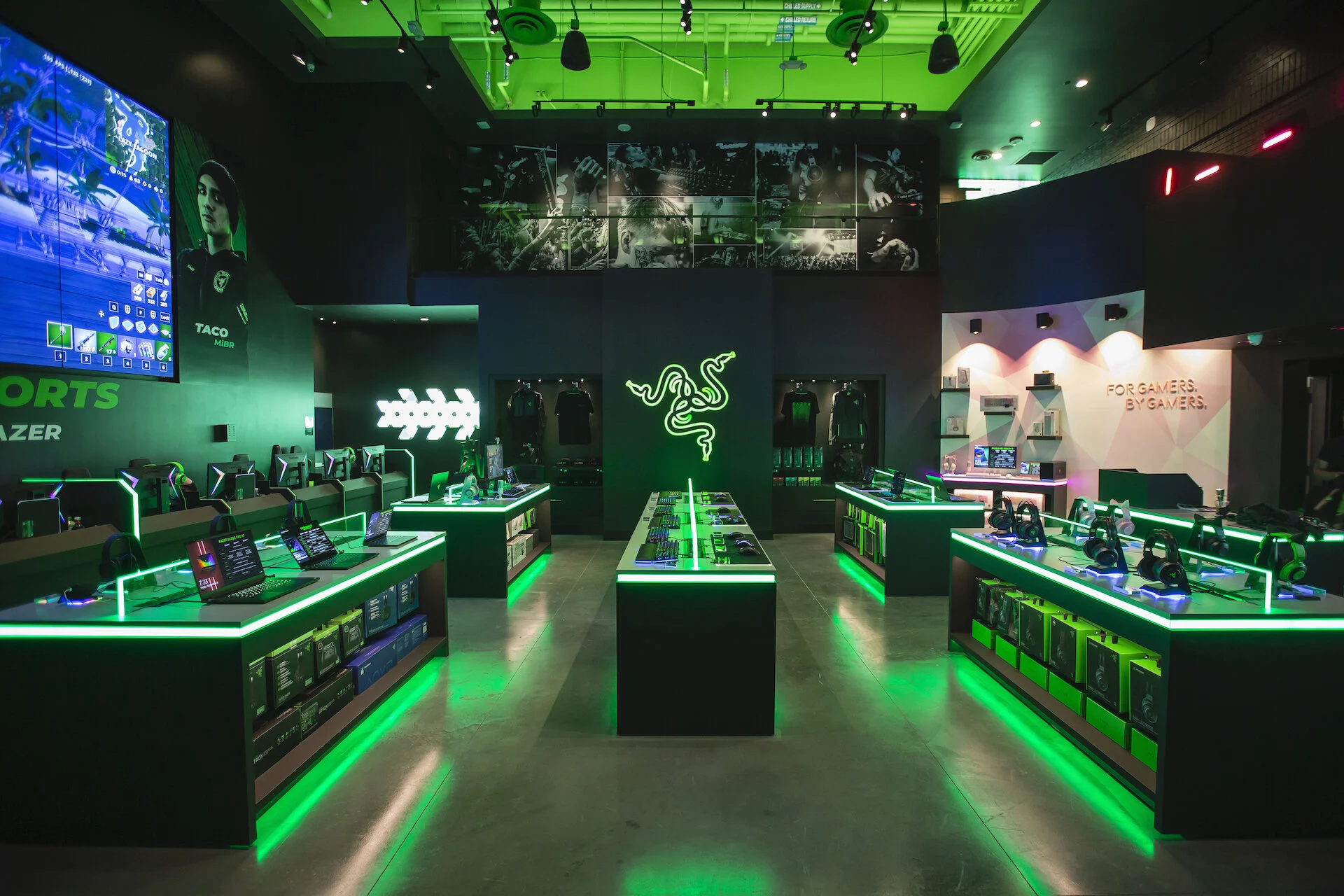 Game changer Razer choose Chinatown London for European debut — AVER