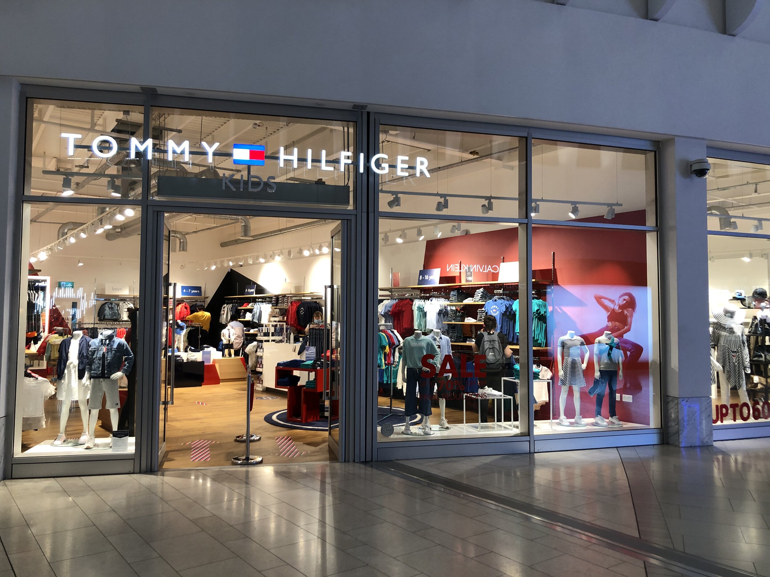 Icon Outlet welcomes Tommy Hilfiger Kids — AVER