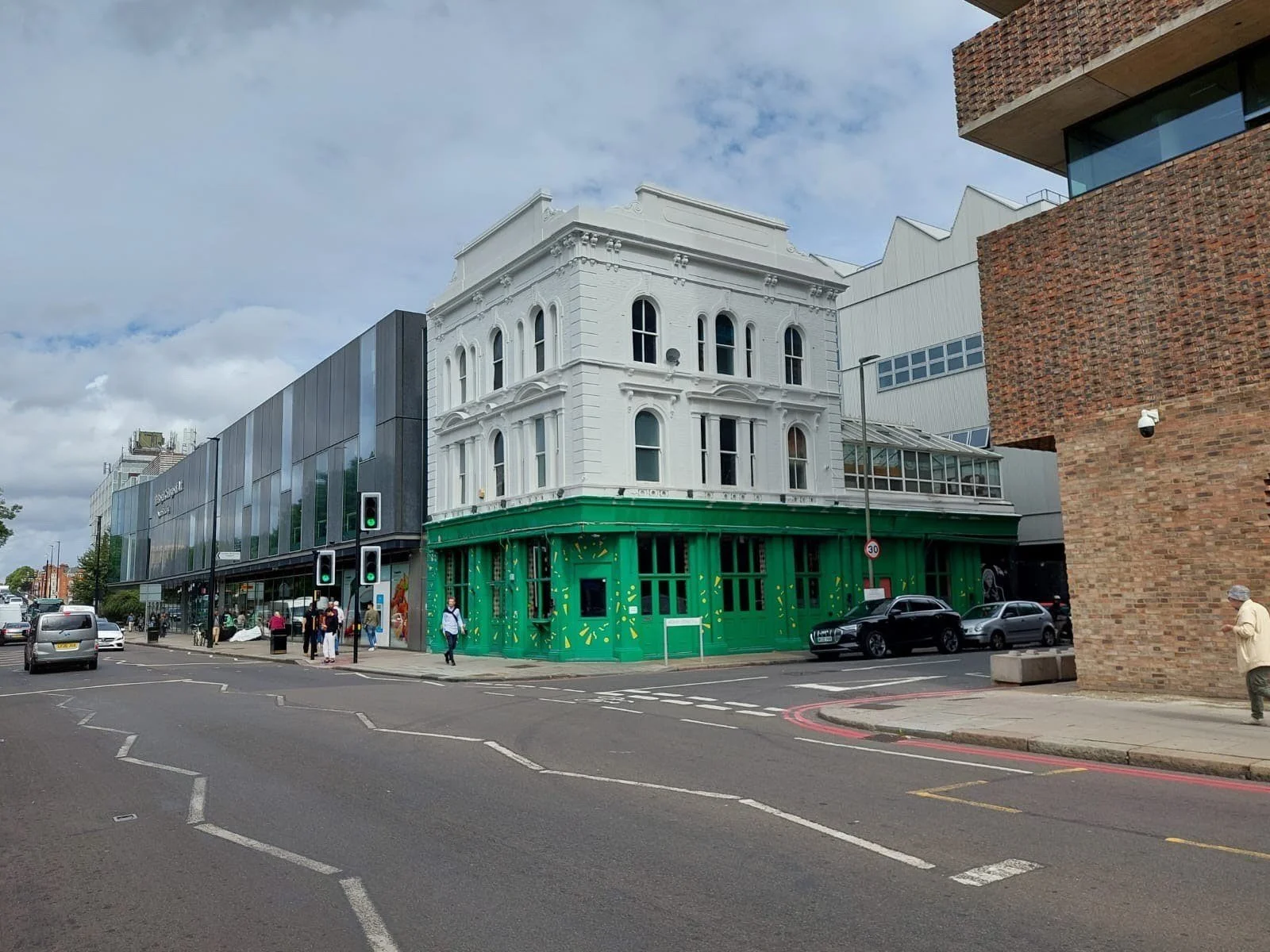 Shelley Sandzer marketing former Bunga Bunga Battersea