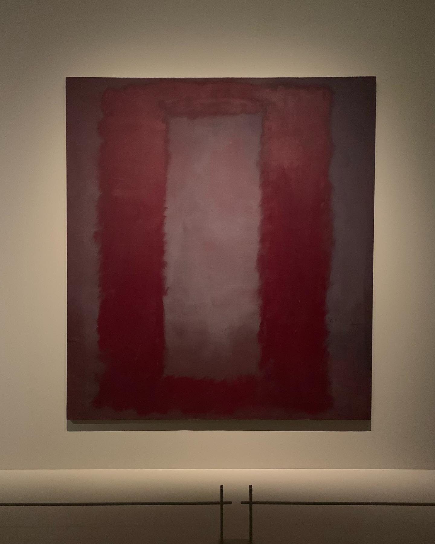 Could have looked at this one all day. Feeling fortunate to have caught the #Rothko retrospective at the @fondationlv before it finishes next month. Amazing seeing so many of his paintings in one place, and the Seagram Murals and blackform paintings 