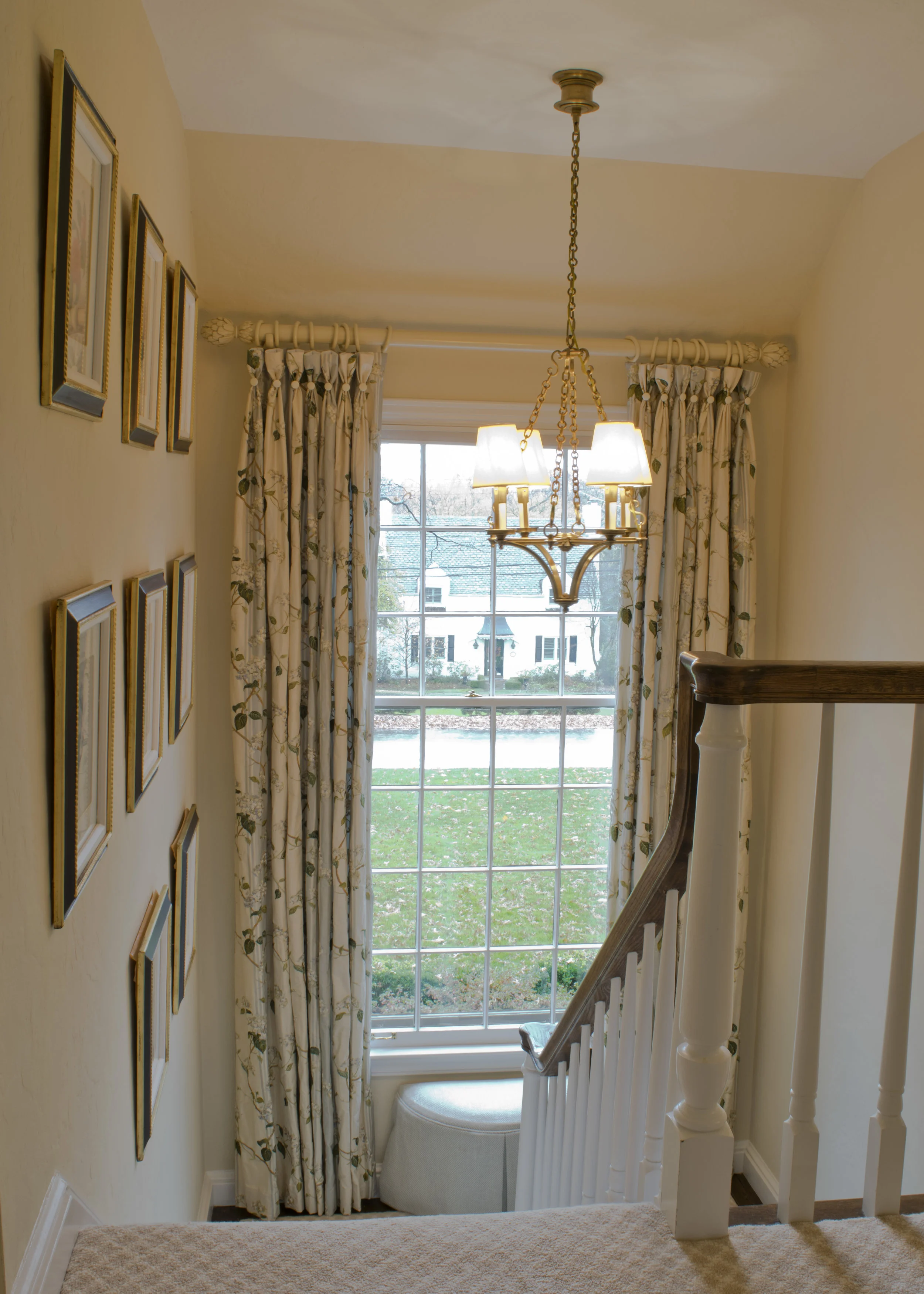 1938Fieldstone_Downward Facing Stairs.JPG