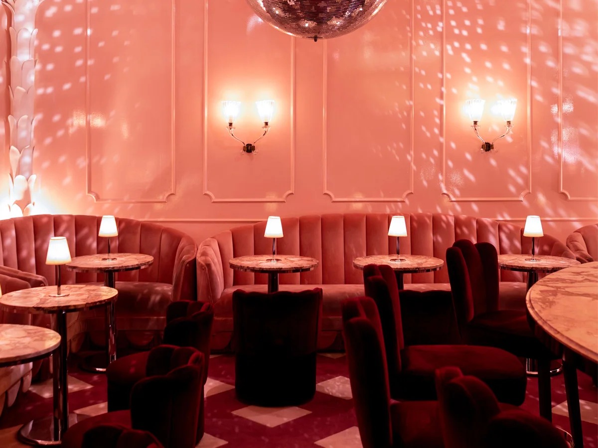 The Siren Hotel: A New, Outré Grande Dame