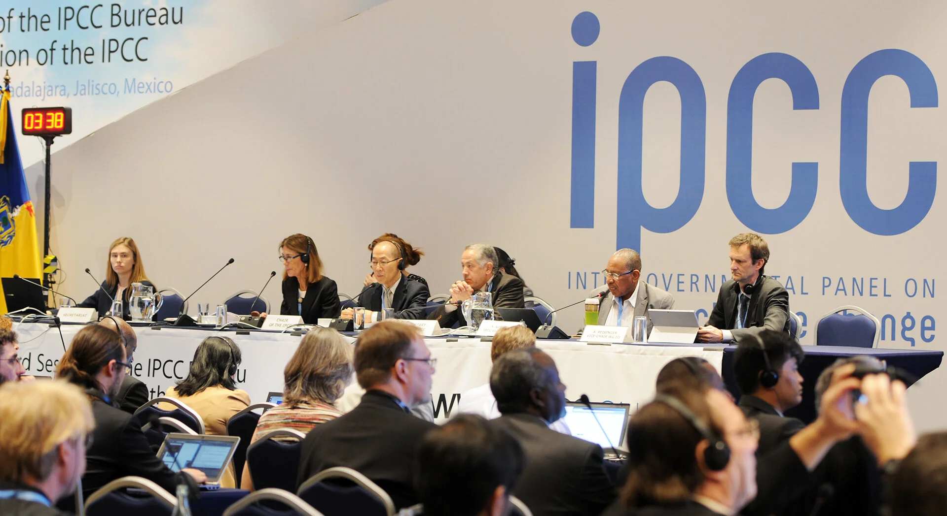 2021 IPCC Report: Overview, Shortcomings and Significance