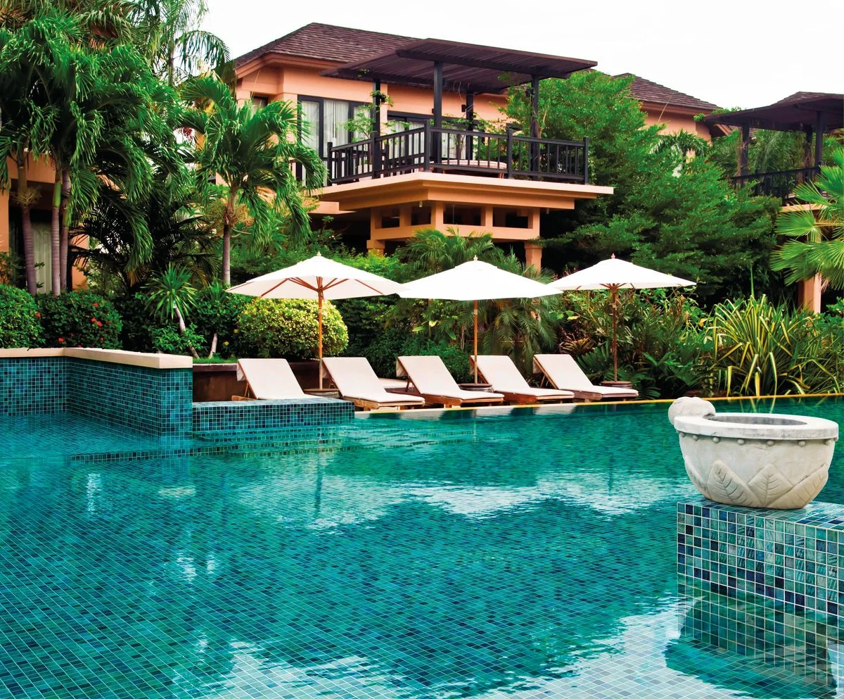 AMBIENT_Aquastyle_PentaVanguardPool_PENTAFORESTBLUE_2003568_OnixMosaico.jpg