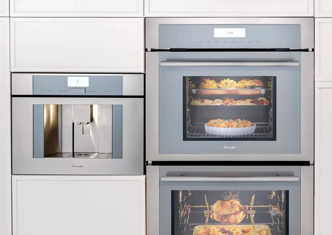 Conoce los hornos de convecci&oacute;n Thermador y cocina sin l&iacute;mites✨

Explore una amplia colecci&oacute;n de hornos de alta gama: hornos dobles, hornos de vapor, hornos convencionales, hornos de convecci&oacute;n, hornos microondas y combina