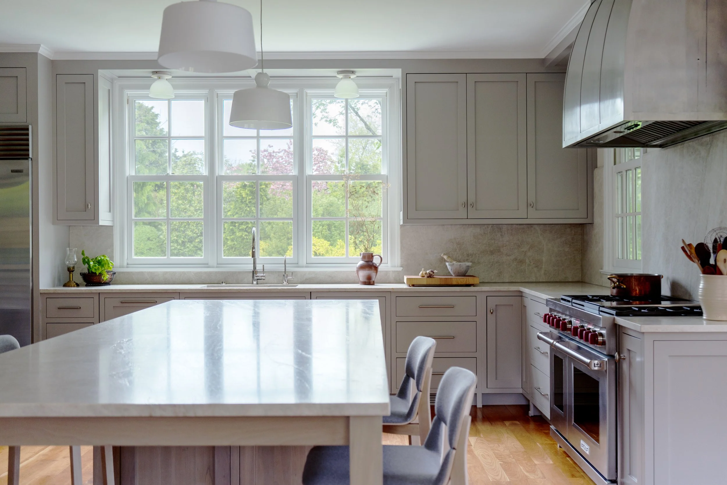 02_Kitchen Looking North_DSC02594.jpg