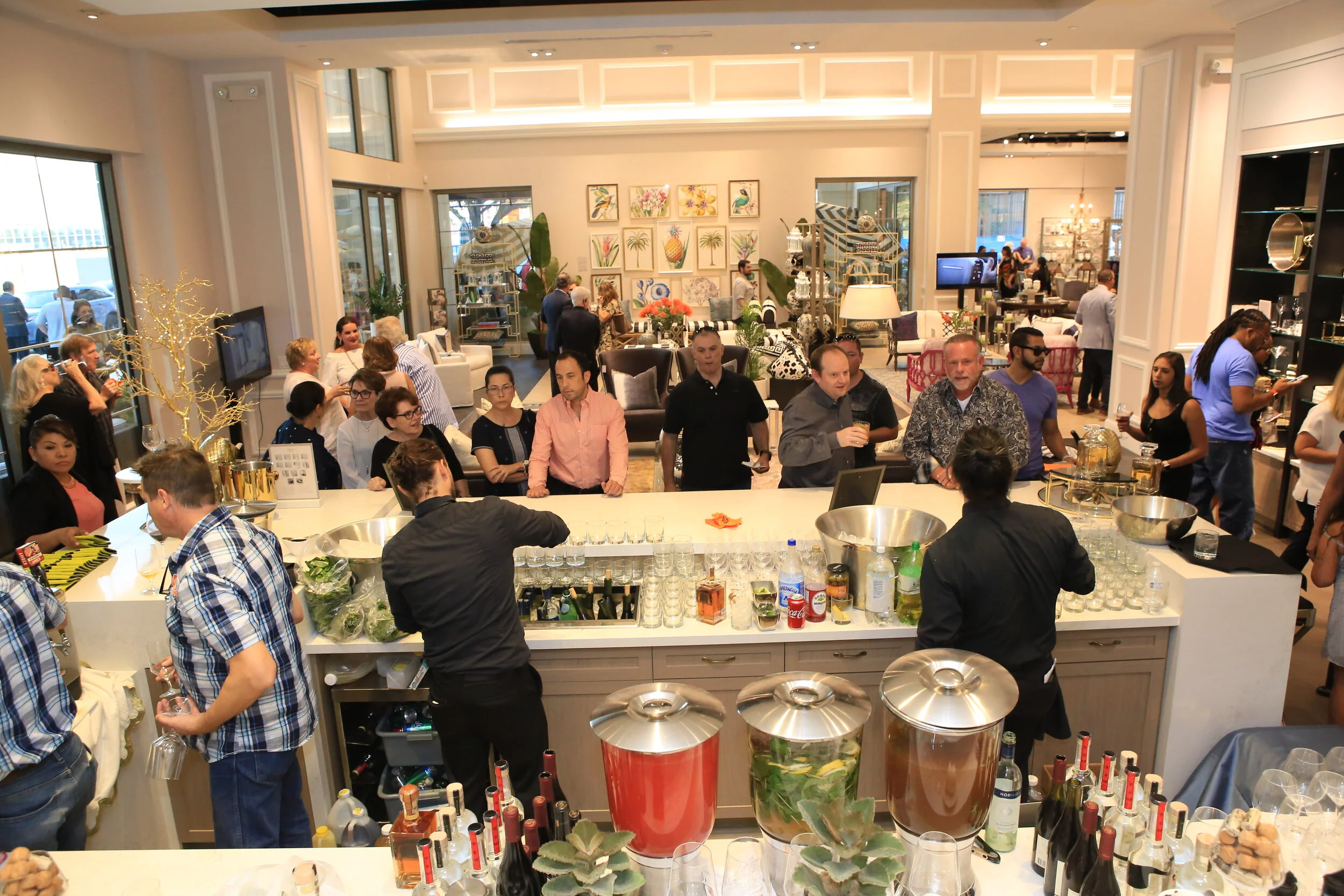 Land Rover FrontgateIMG_9739.JPG