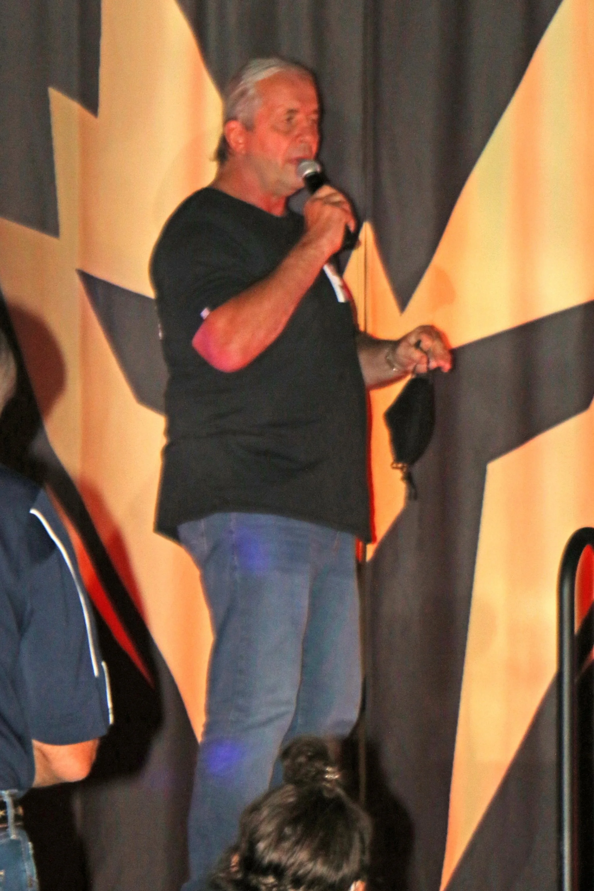 Warrior Wrestling delivers Bret Hart, another stellar show