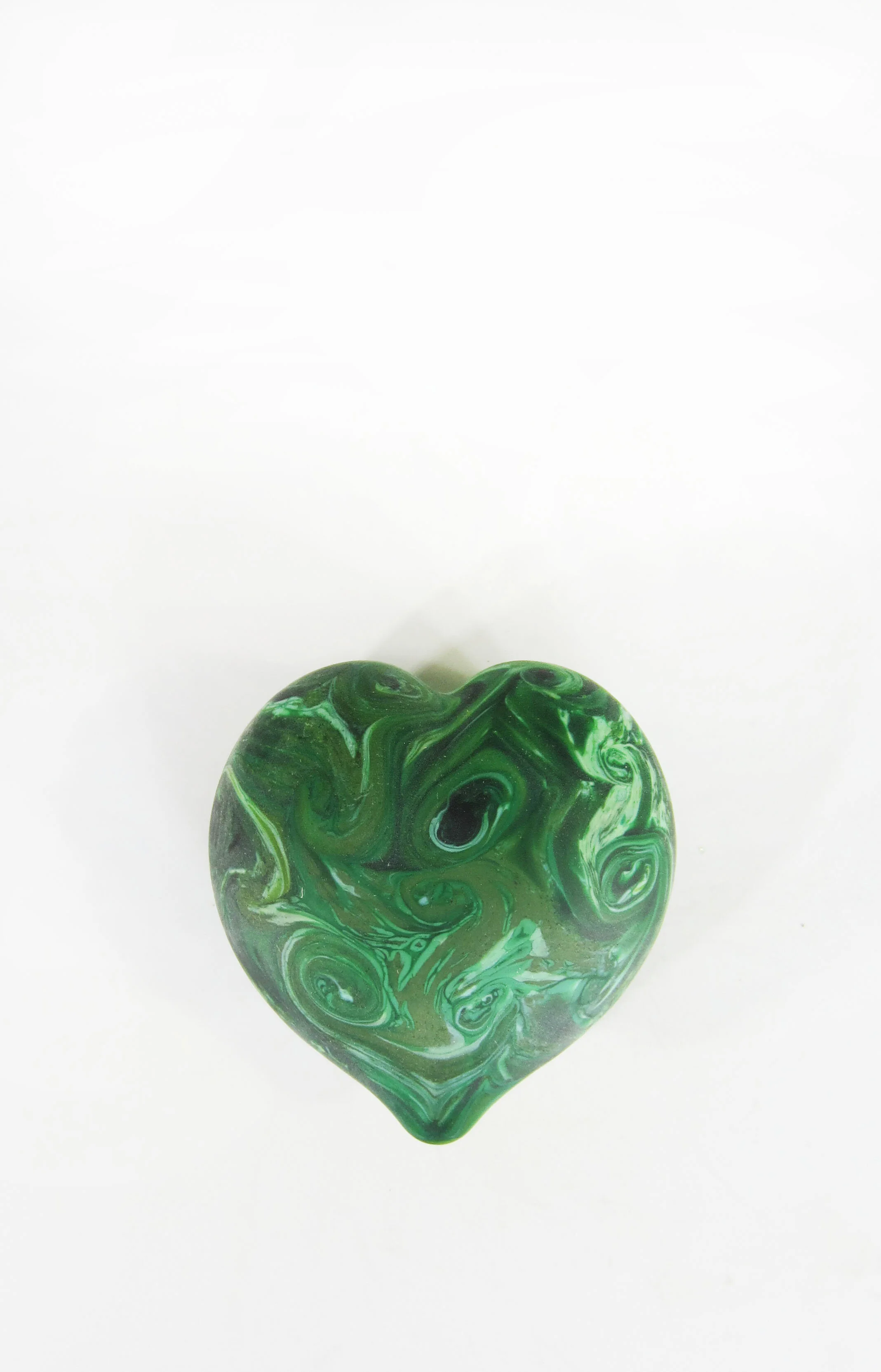 Heart (green-matte)