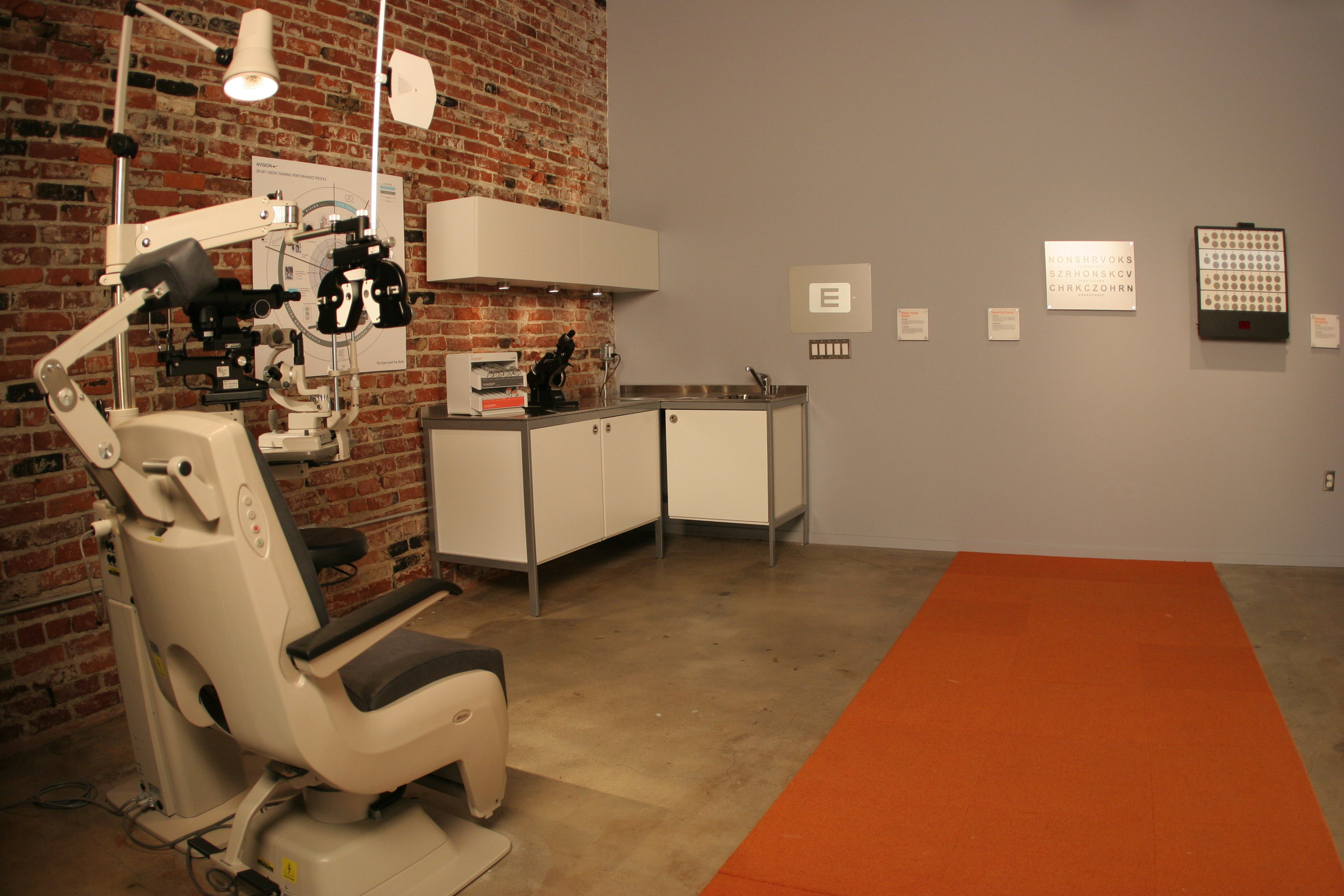 Vision Exam Room-Wide V-2  149.JPG